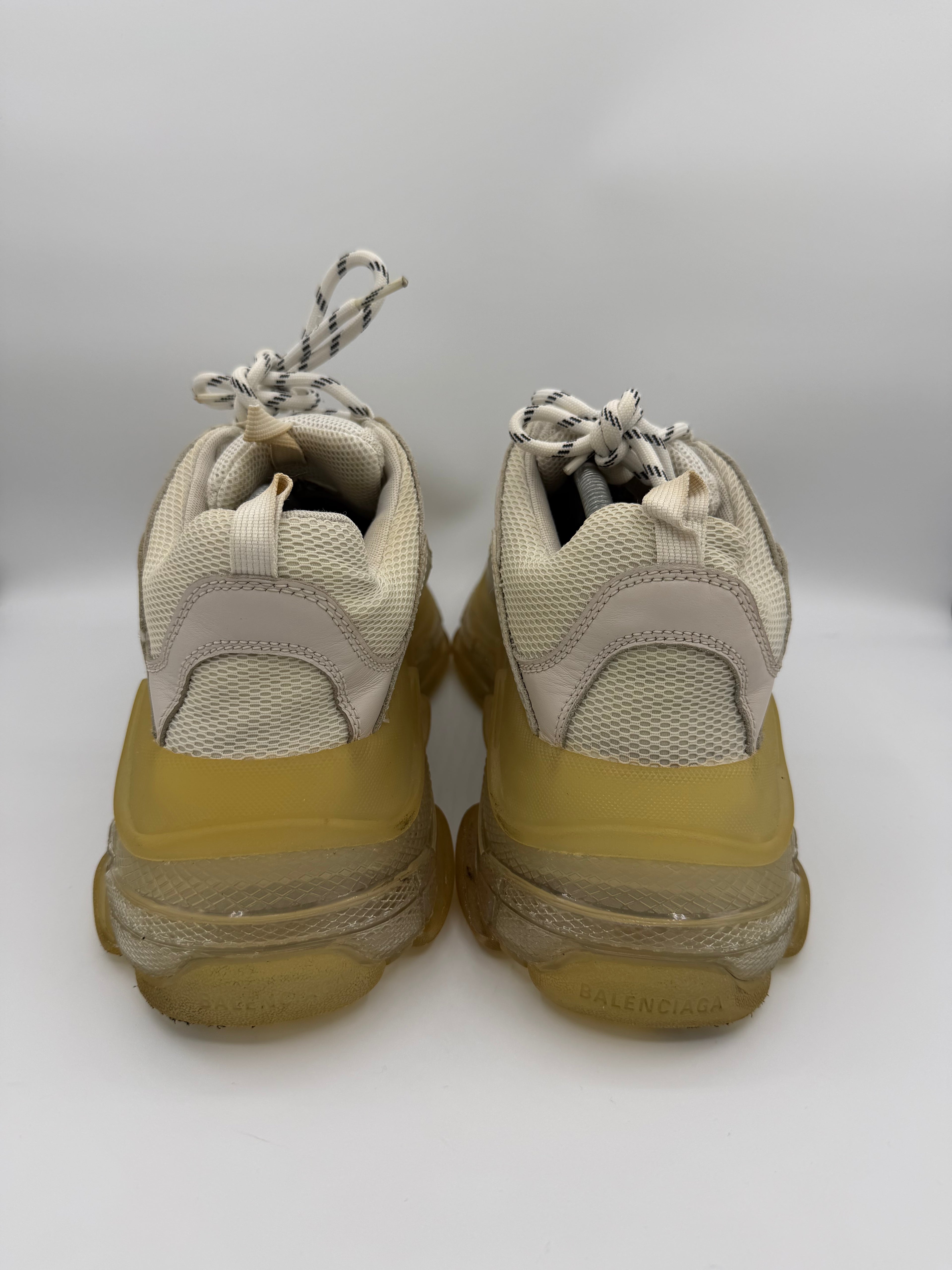 Balenciaga Triple S White - 43Eu (USED)