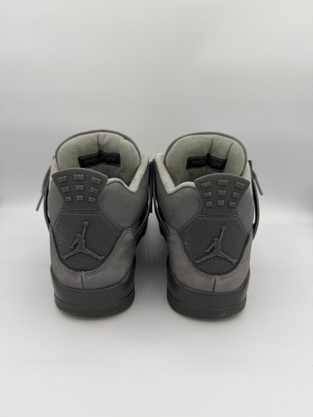 Jordan 4 Retro SE Paris Olympics Wet Cement - 42Eu (USED)