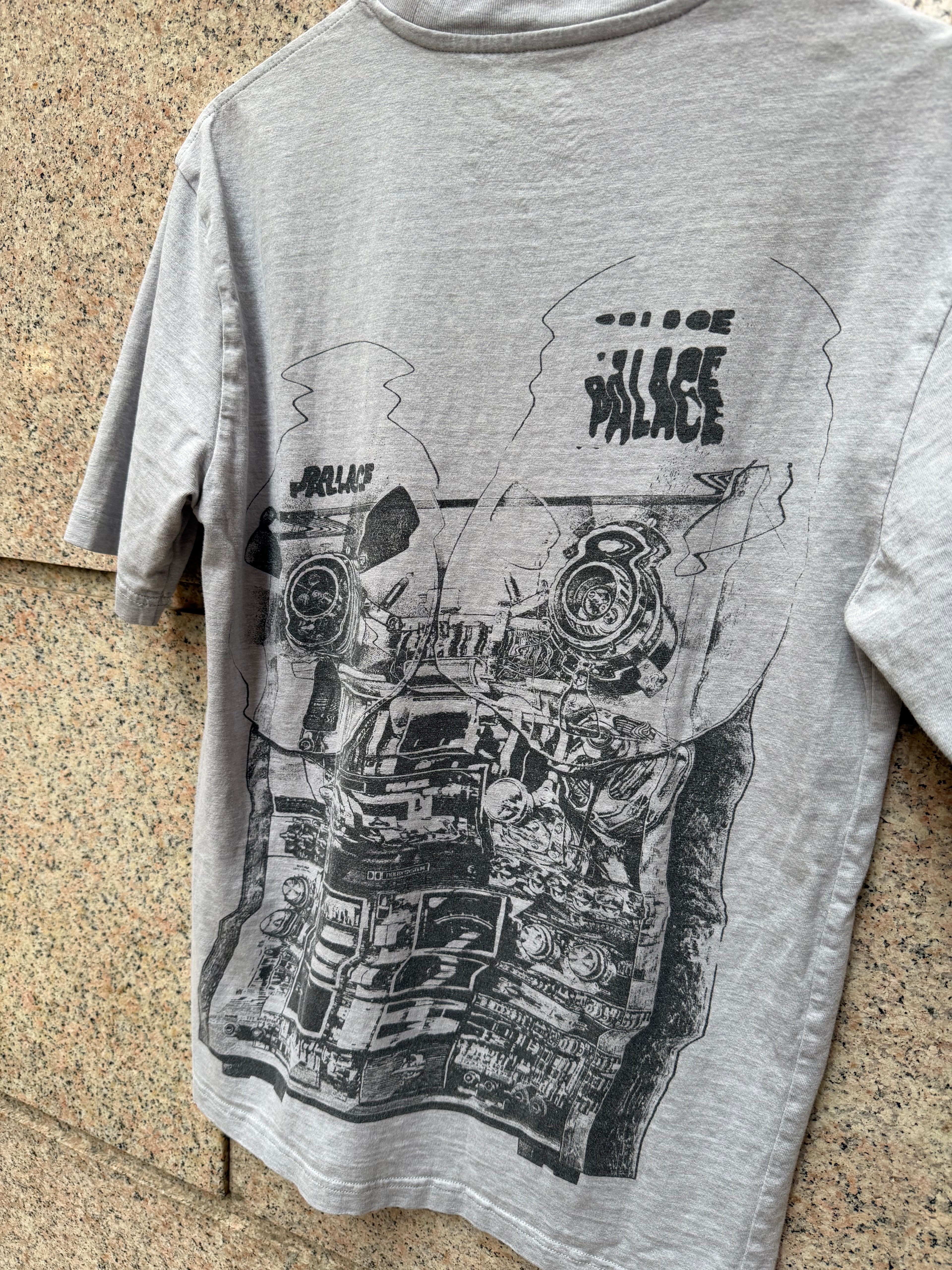 Palace Tri-Wobble T-Shirt Grey - S (USED)