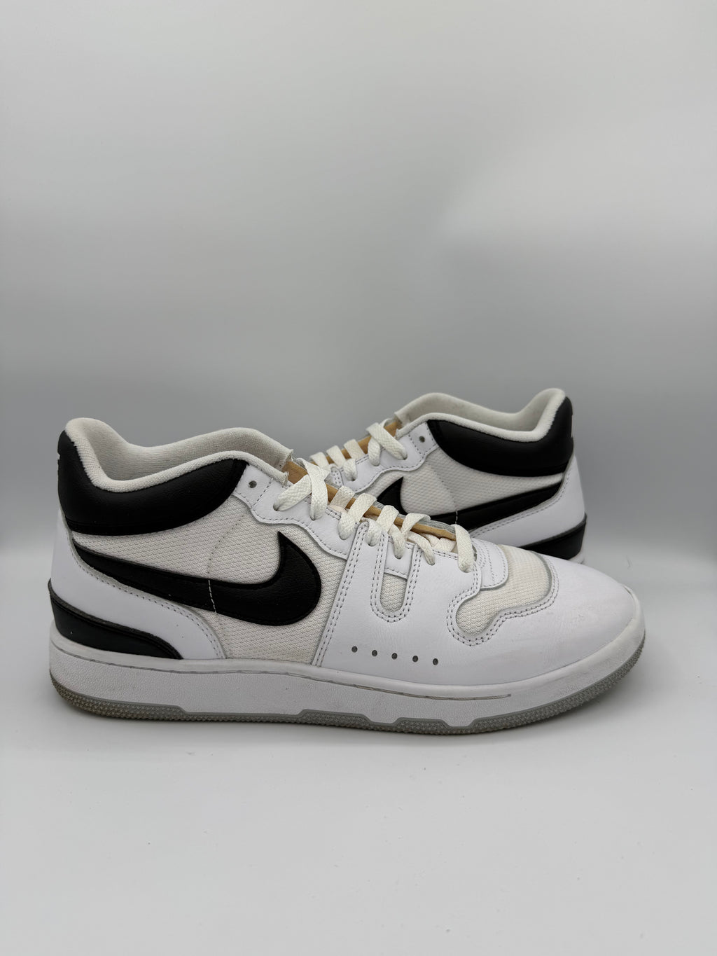 Nike Mac Attack SQ SP White Black - 45Eu (USED)