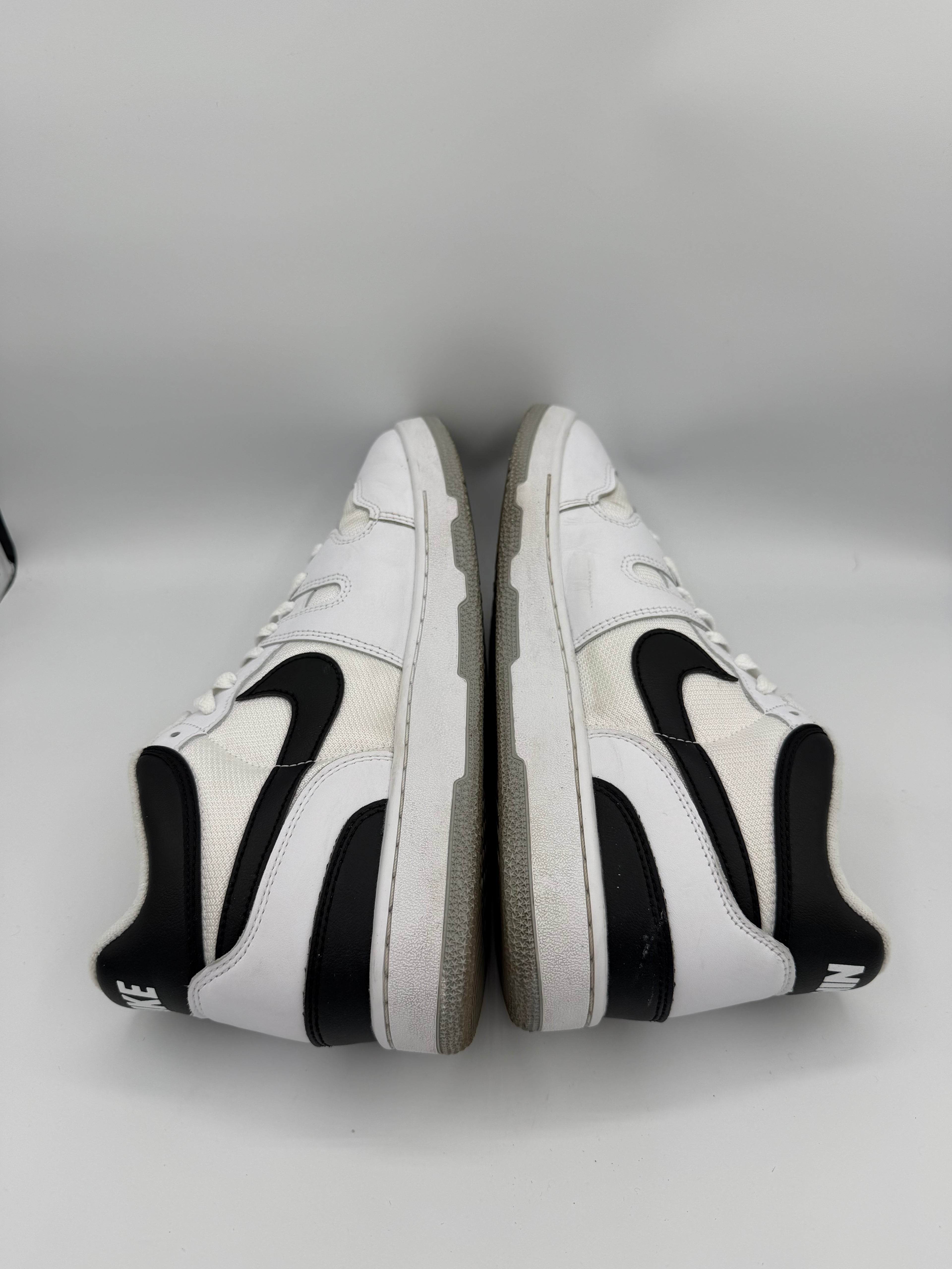 Nike Mac Attack SQ SP White Black - 45Eu (USED)
