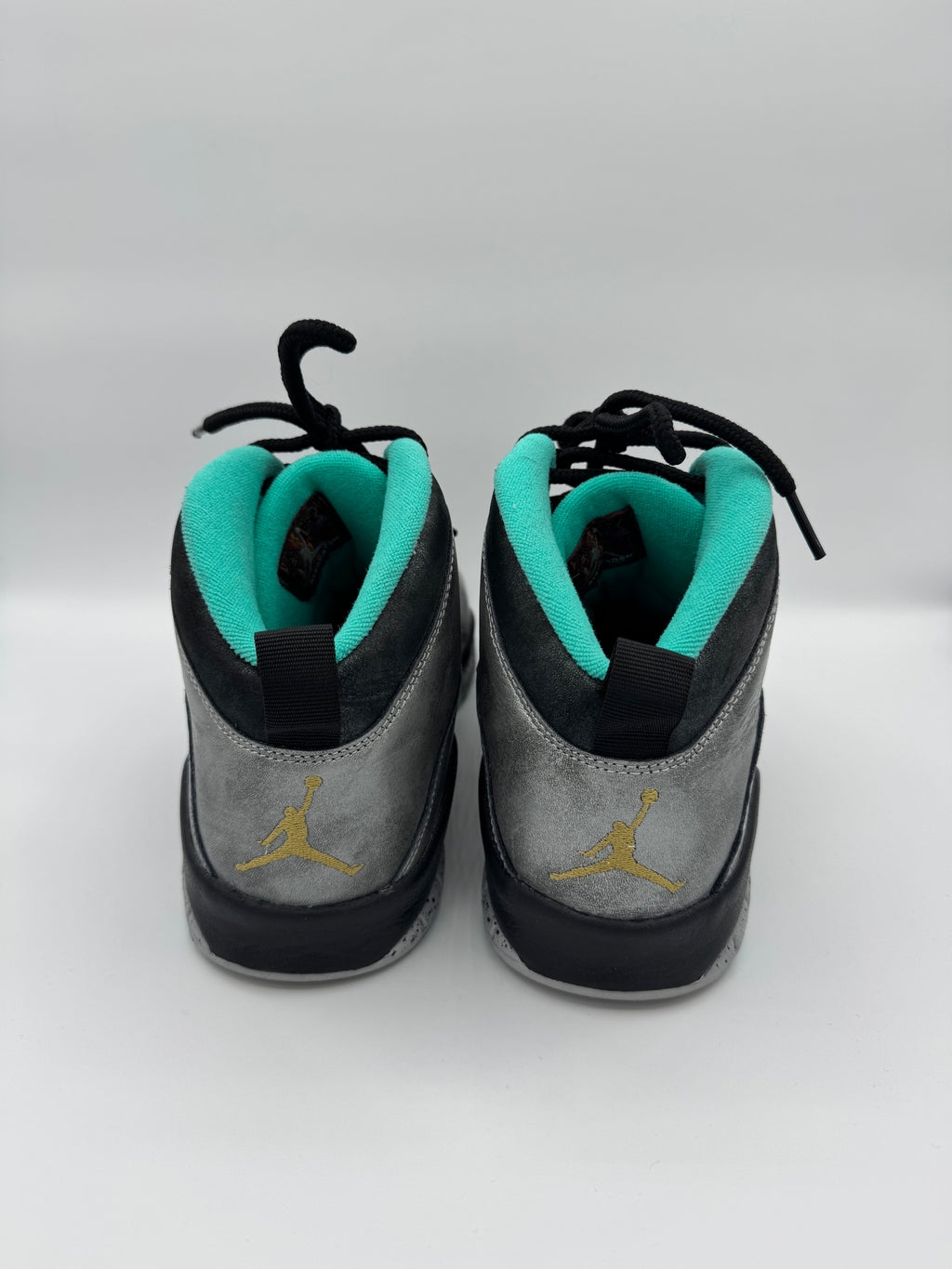 Jordan 10 Retro Lady of Liberty 30th Anniversary - 42Eu (USED)