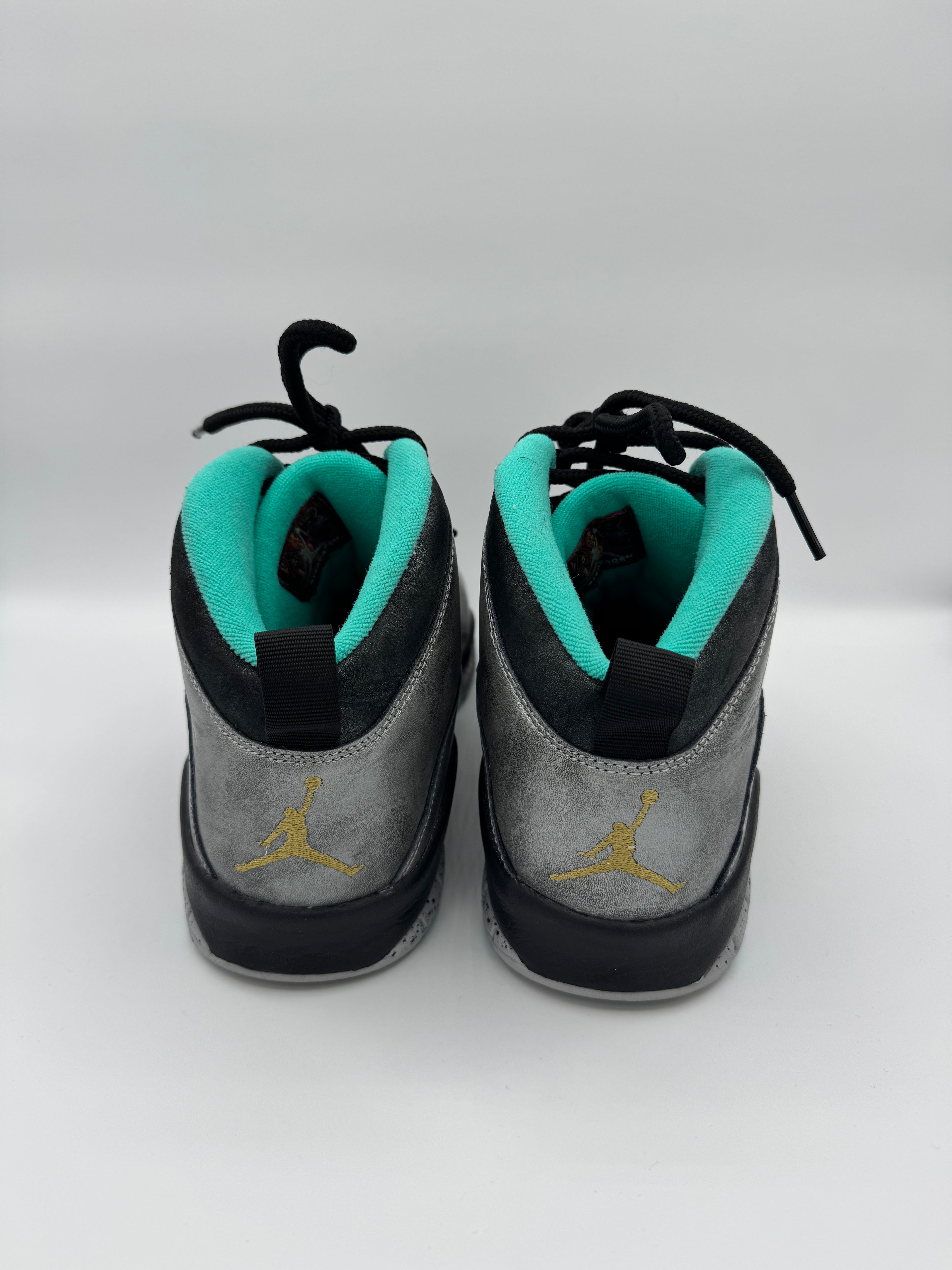 Jordan 10 Retro Lady of Liberty 30th Anniversary - 42Eu (USED)
