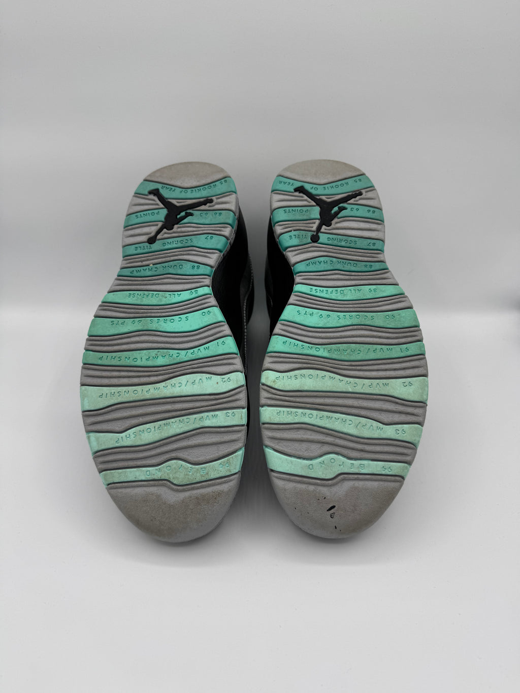 Jordan 10 Retro Lady of Liberty 30th Anniversary - 42Eu (USED)