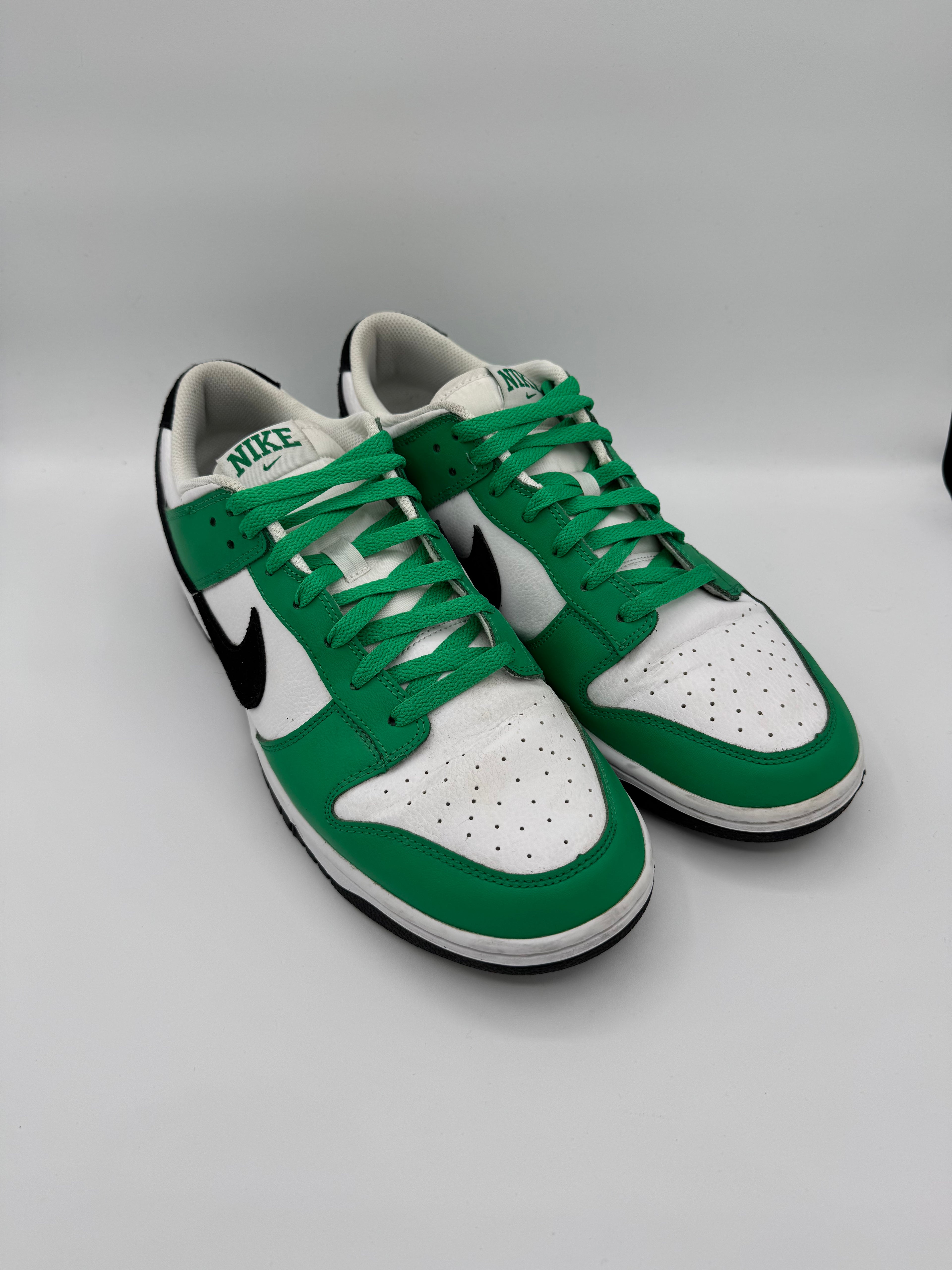 Nike Dunk Low Celtics- 45,5Eu (USED)