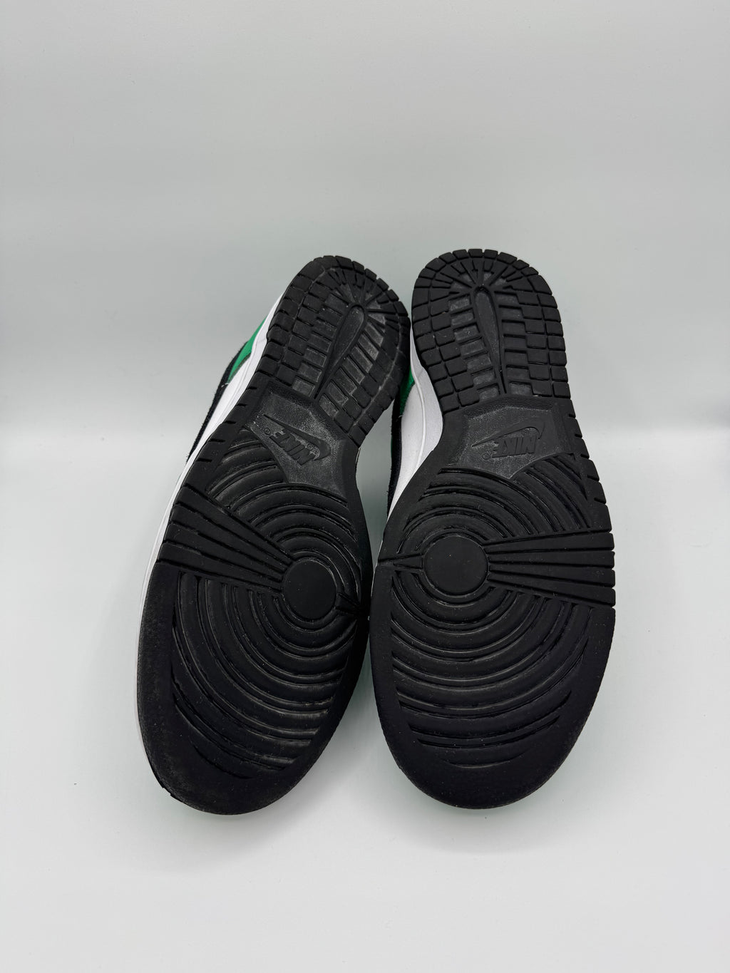 Nike Dunk Low Celtics- 45,5Eu (USED)