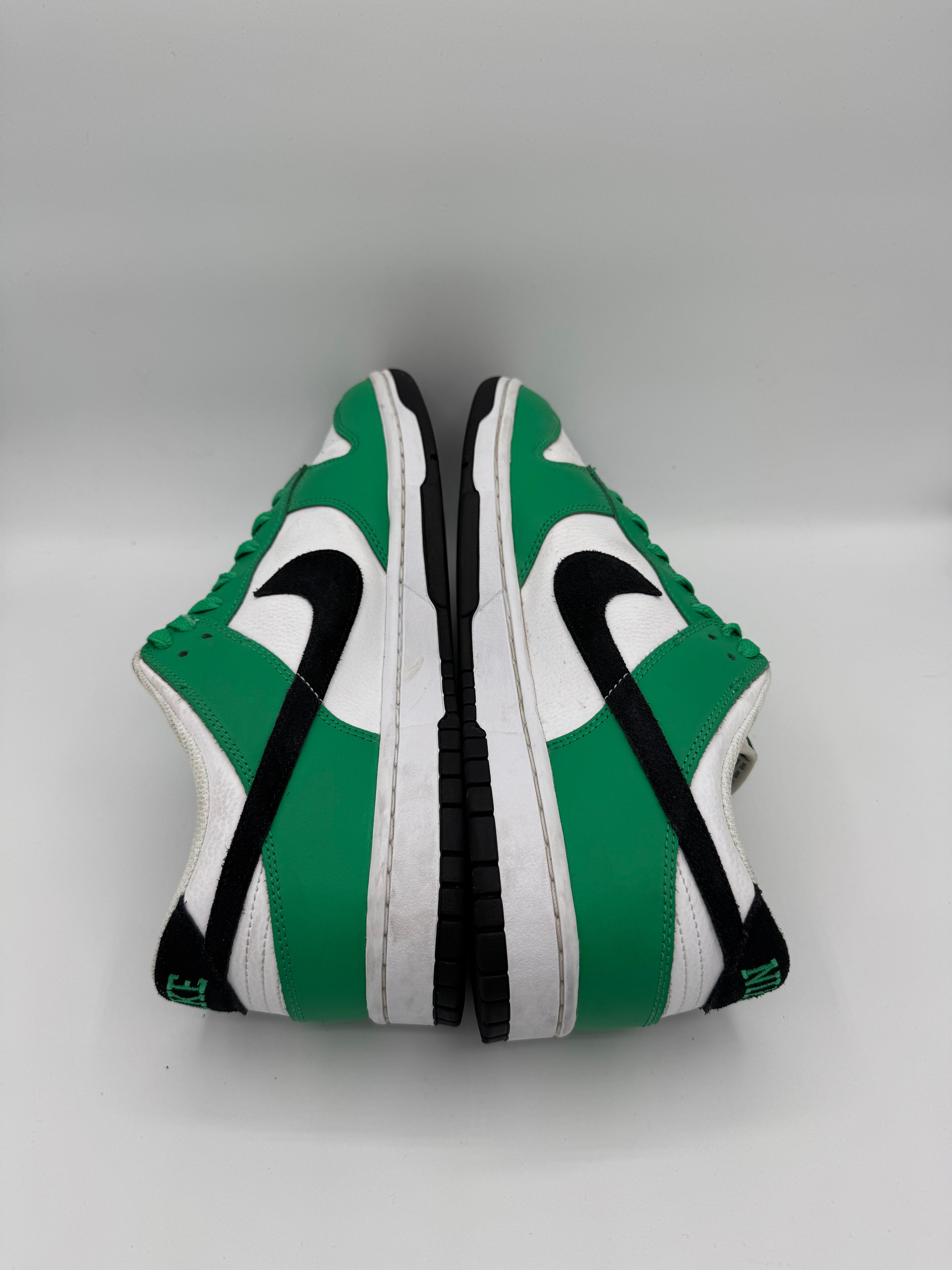 Nike Dunk Low Celtics- 45,5Eu (USED)