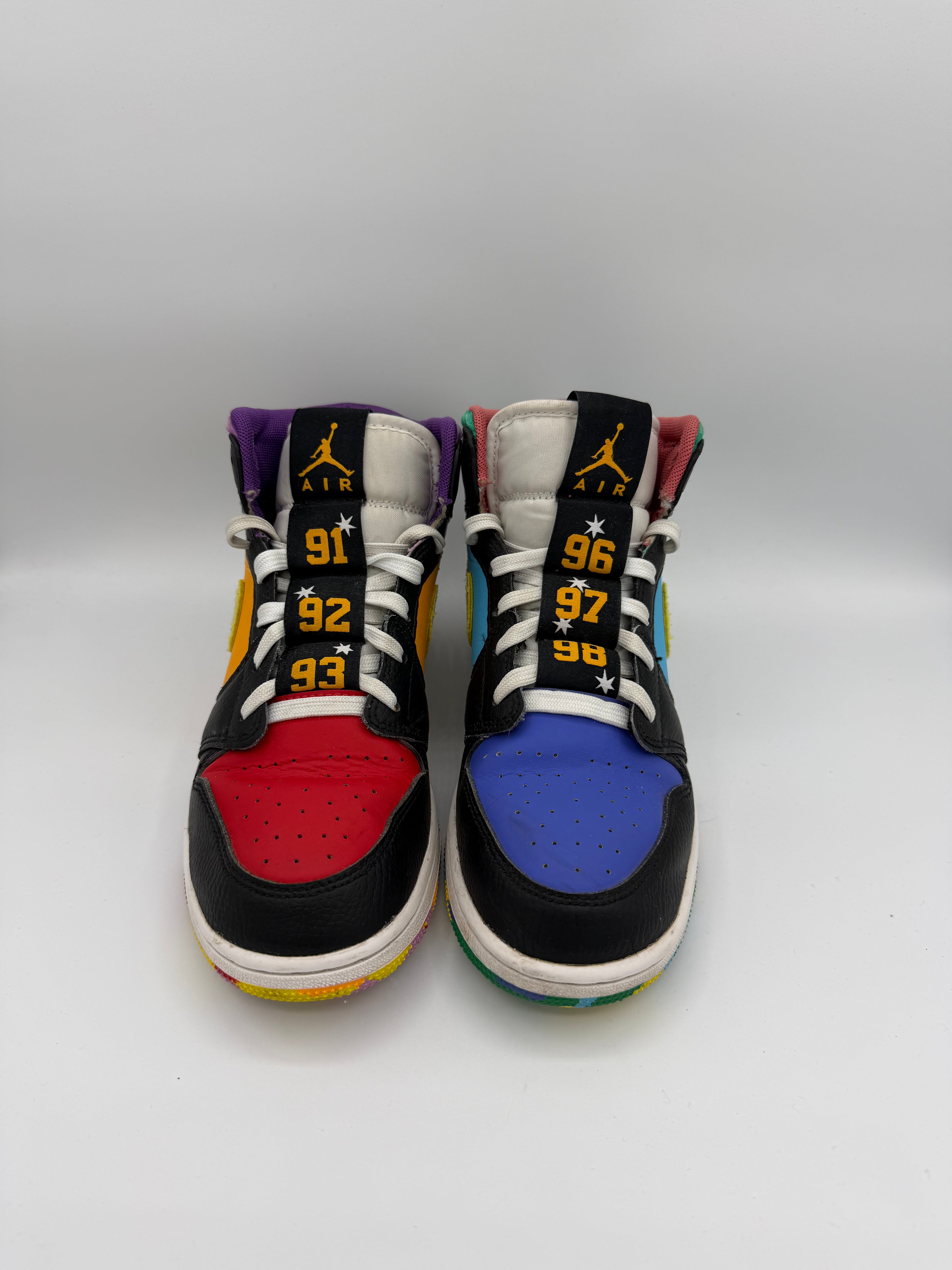 Jordan 1 Mid SS Six Championships (GS) - 39Eu (USED)