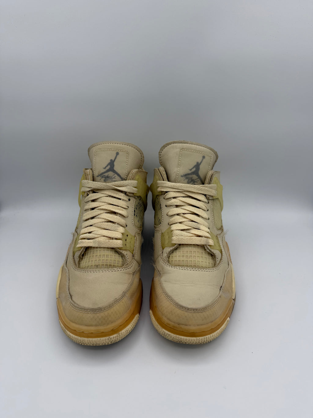 Jordan 4 Retro Off-White Sail - 39Eu (USED)