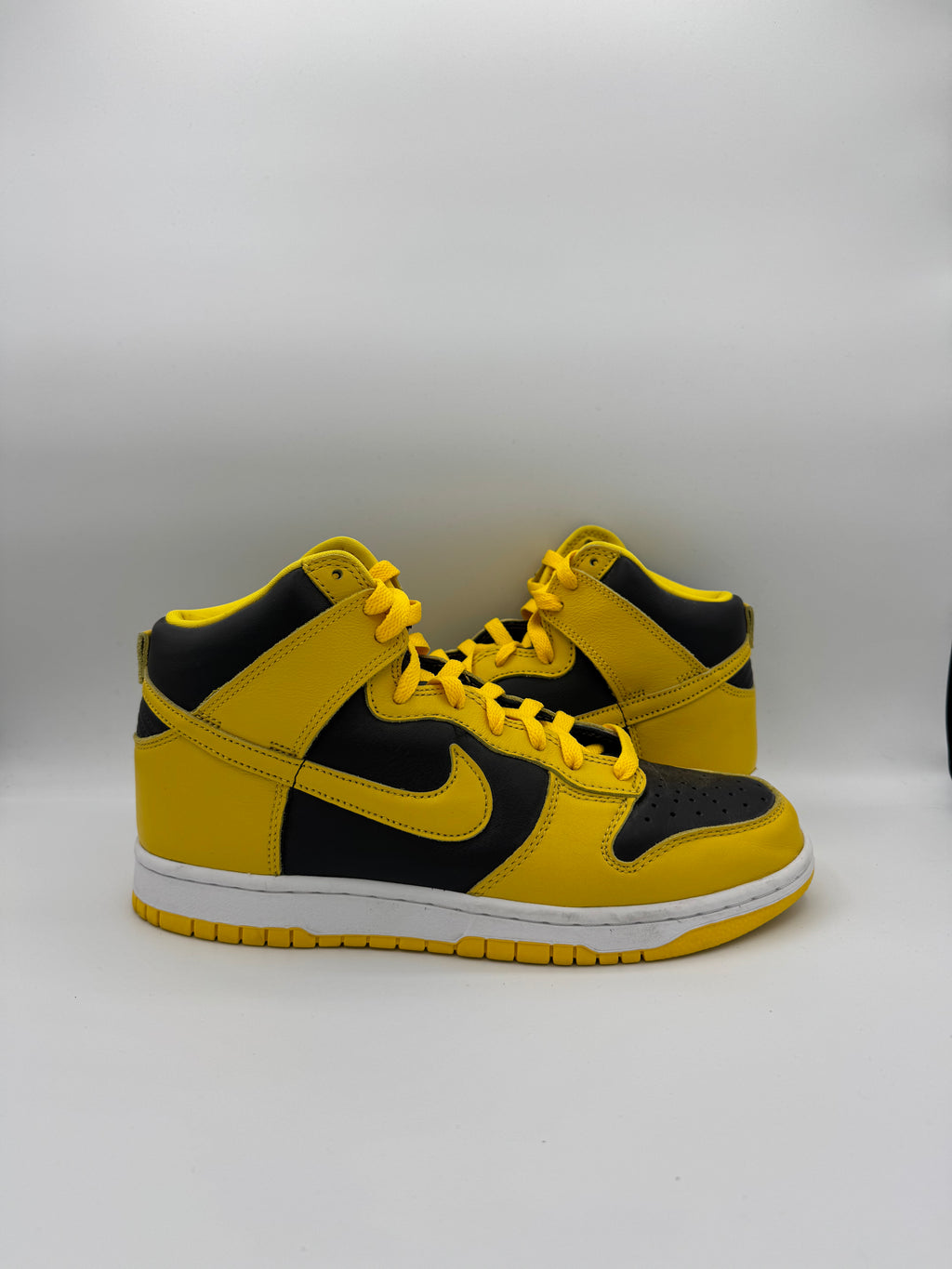 Nike Dunk High Iowa - 42Eu (USED)