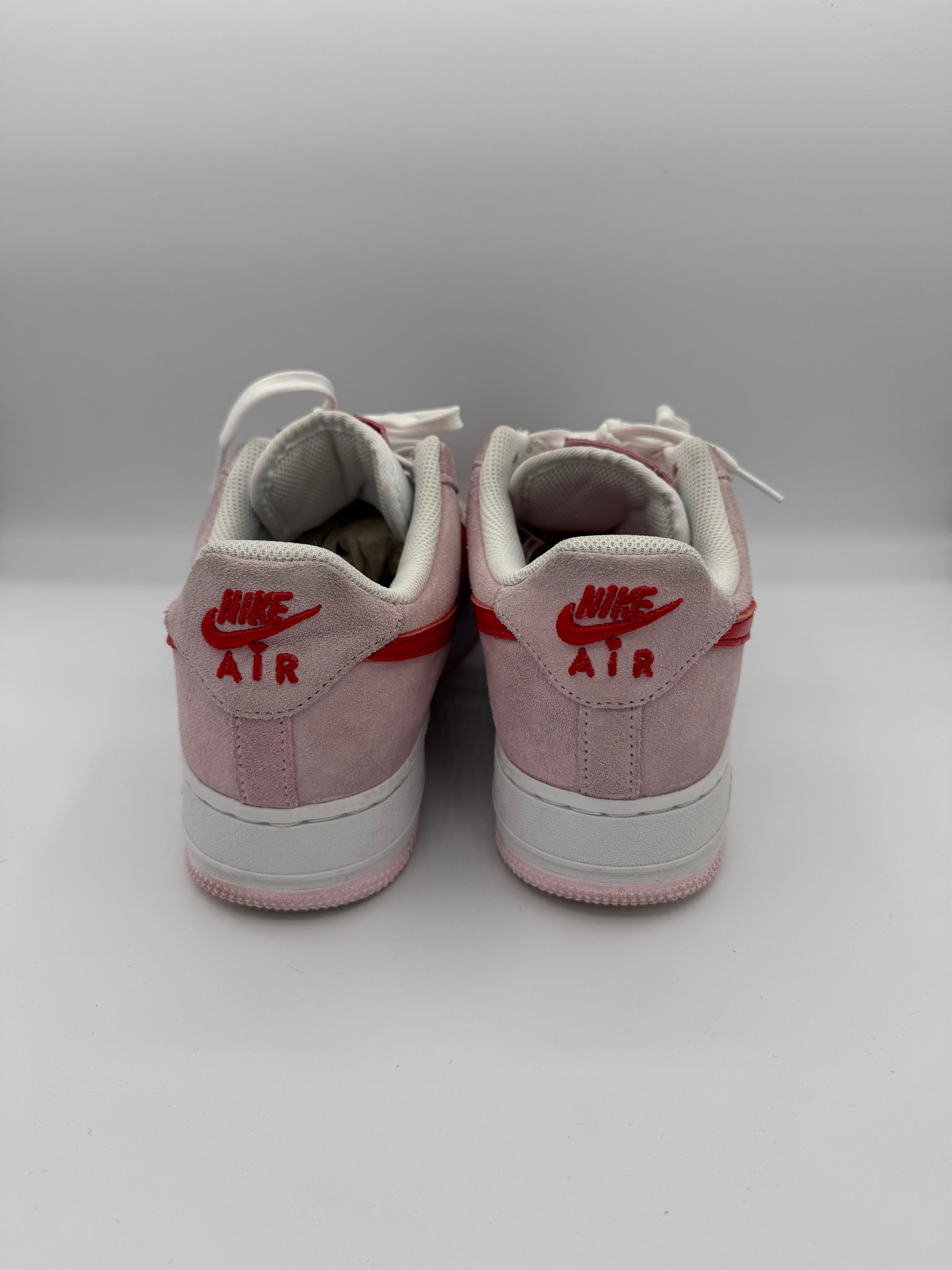 Nike Air Force 1 Low '07 QS Valentine's Day Love Letter - 42Eu (USED)