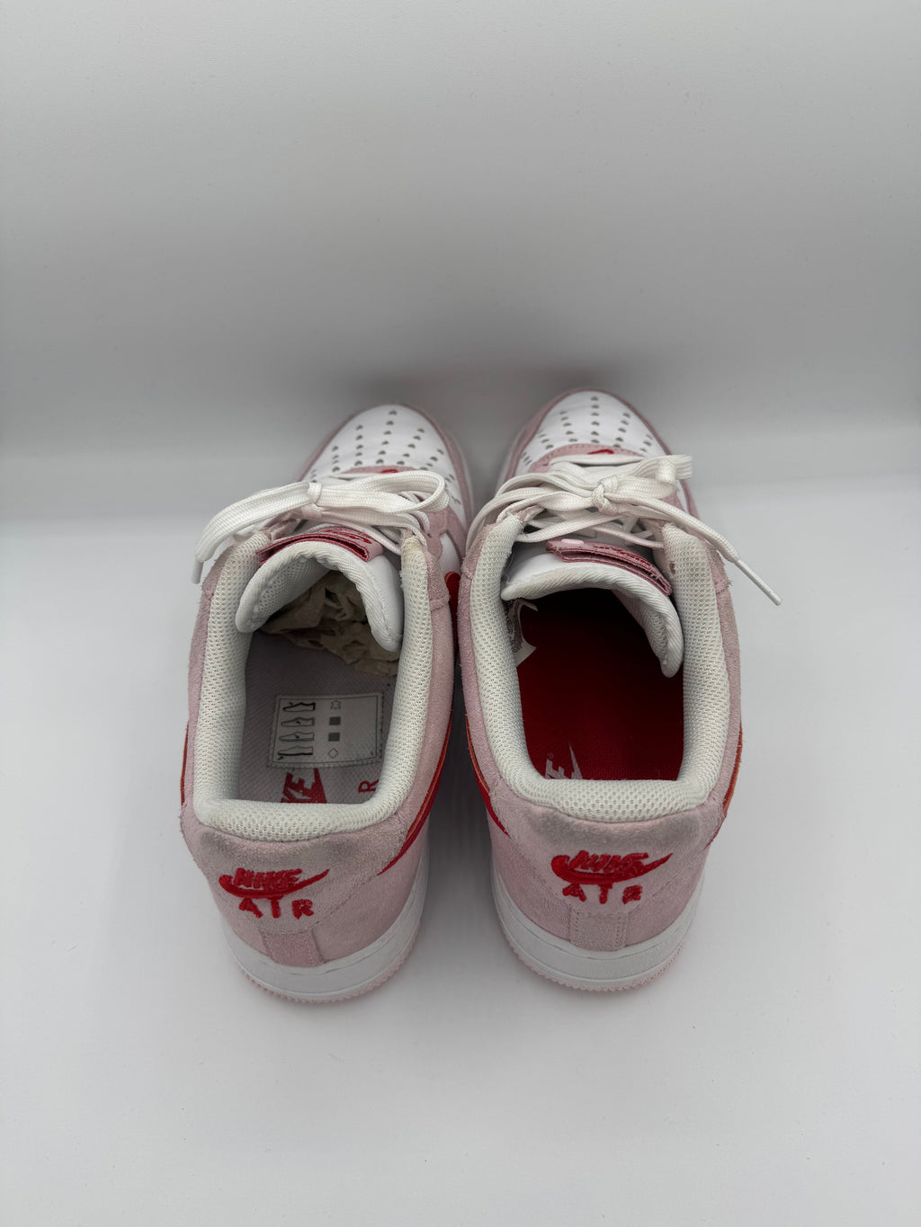 Nike Air Force 1 Low '07 QS Valentine's Day Love Letter - 42Eu (USED)