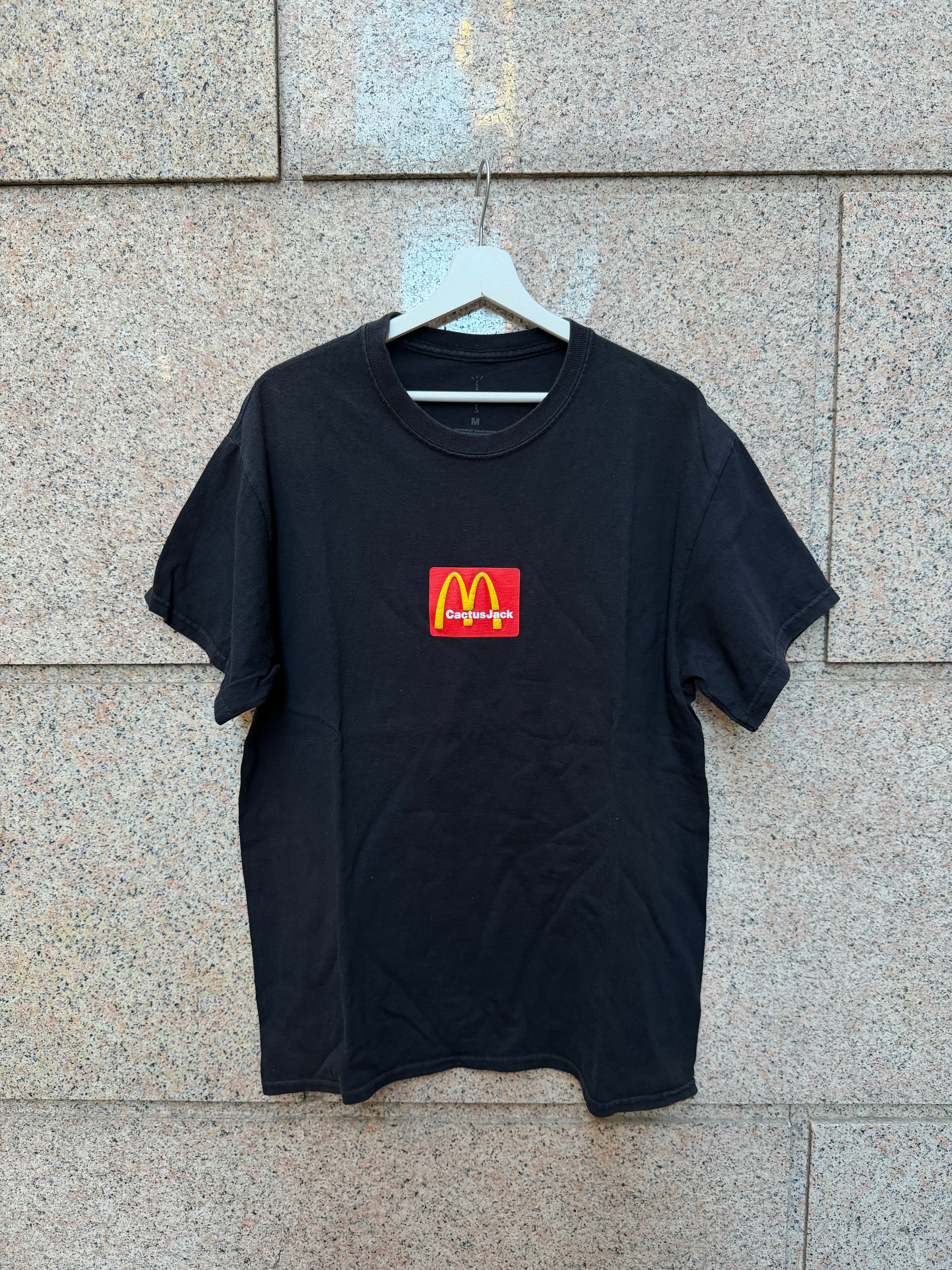 Travis Scott X Mc Donalds T- Shirt Black - M (USED)