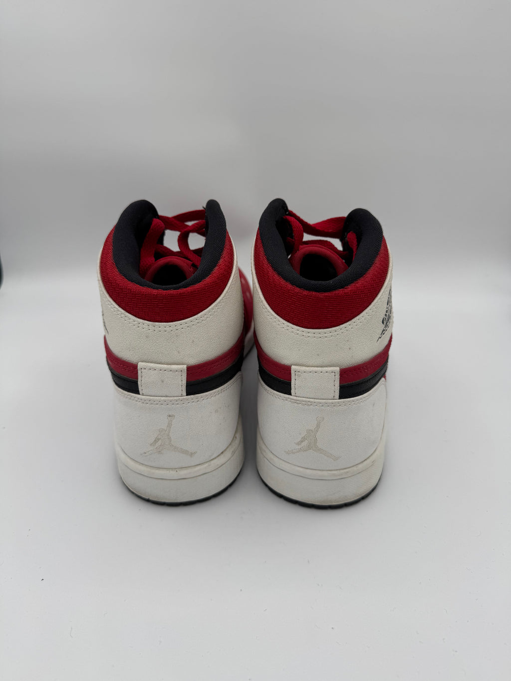 Jordan 1 Retro Blake Griffin PE - 42,5Eu (USED)