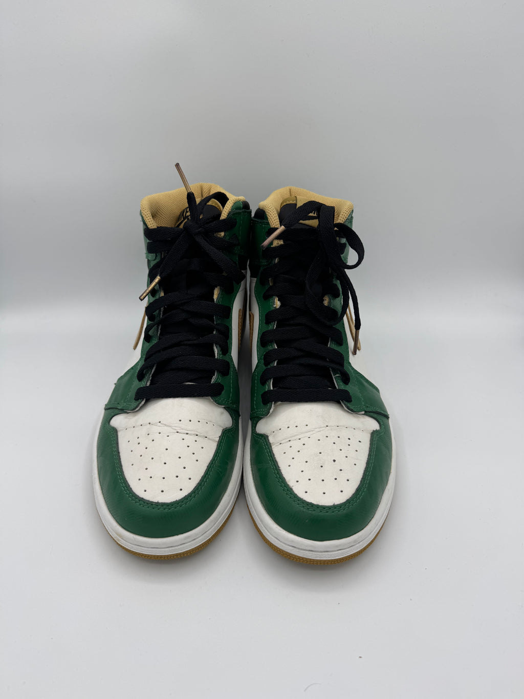 Jordan 1 OG Celtics - 42Eu (USED)