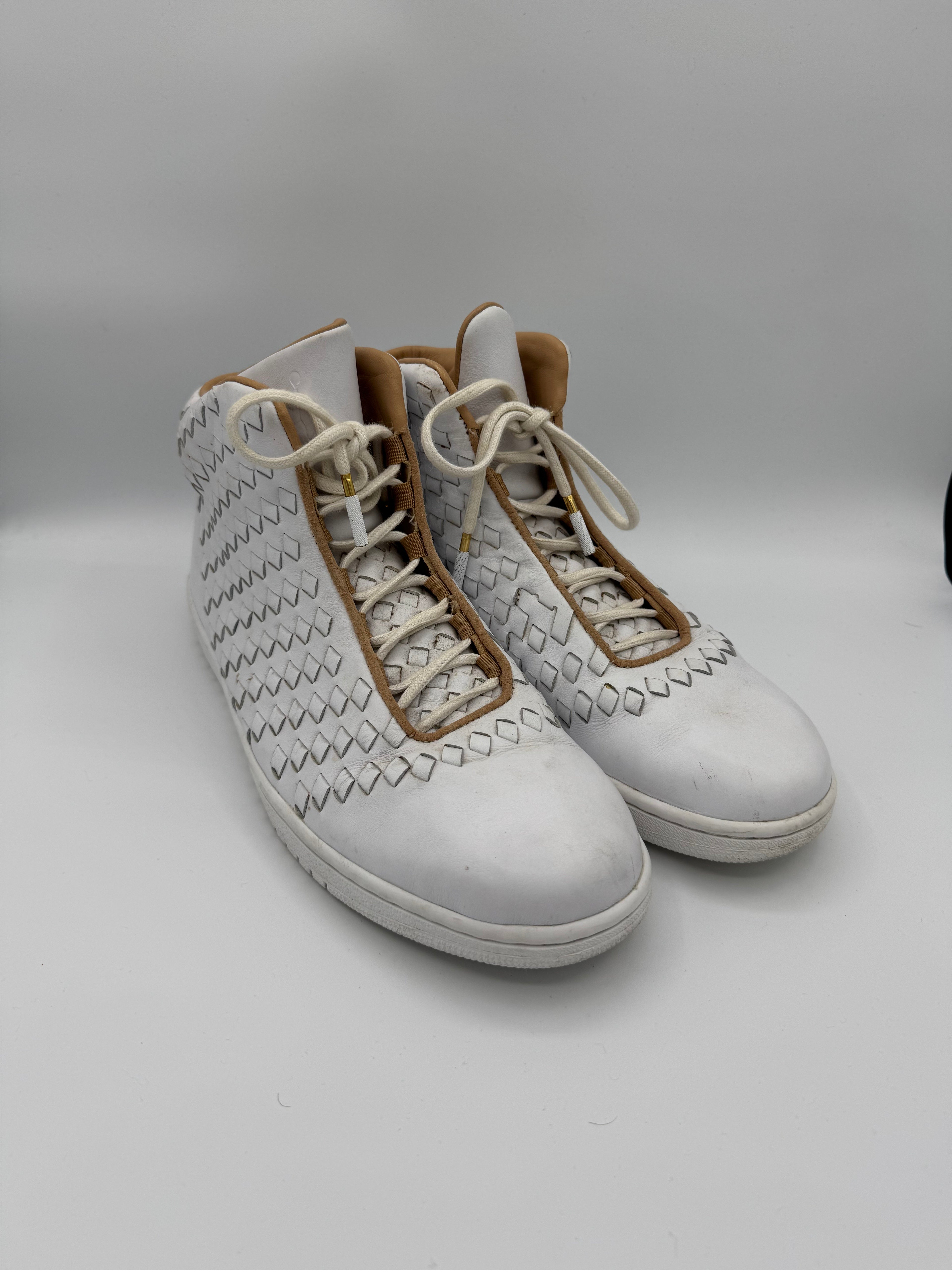 Jordan Shine White / Pure Platinum 120/500 - 43Eu (USED)