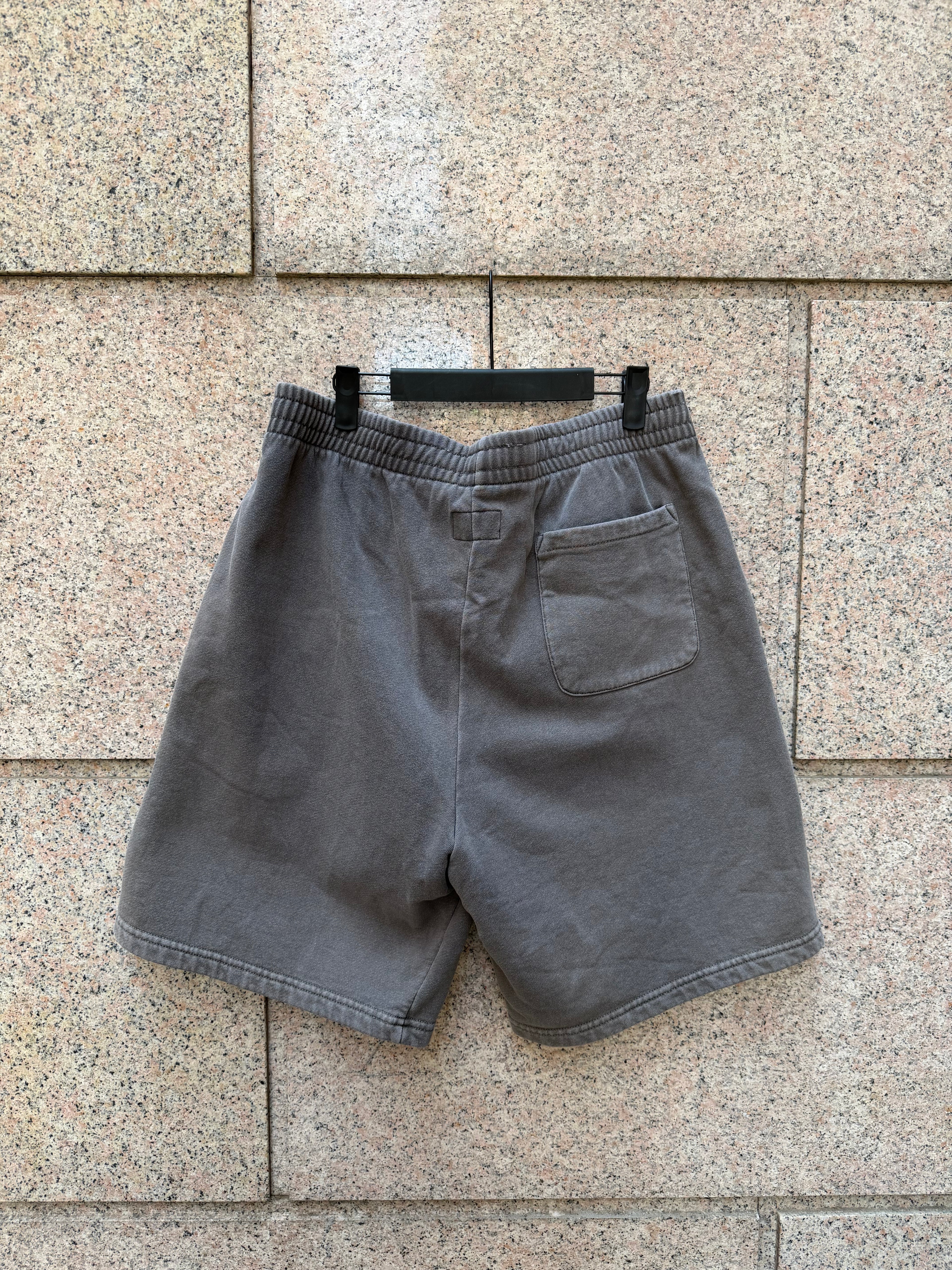 Supreme Short Grey - M (USED)