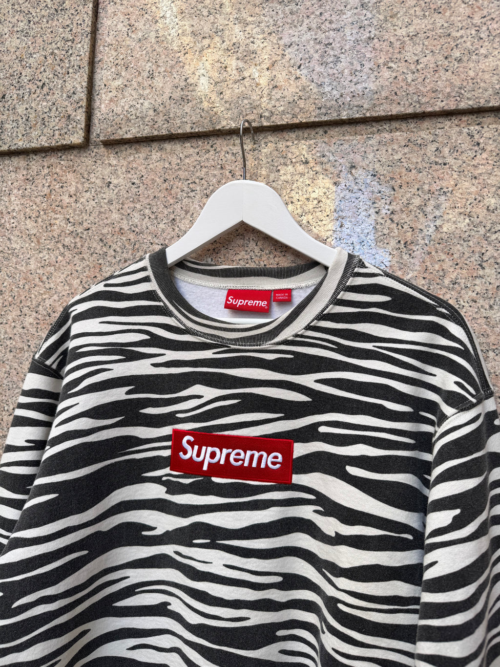 Supreme Crewneck Box Logo Zebra - S (USED)