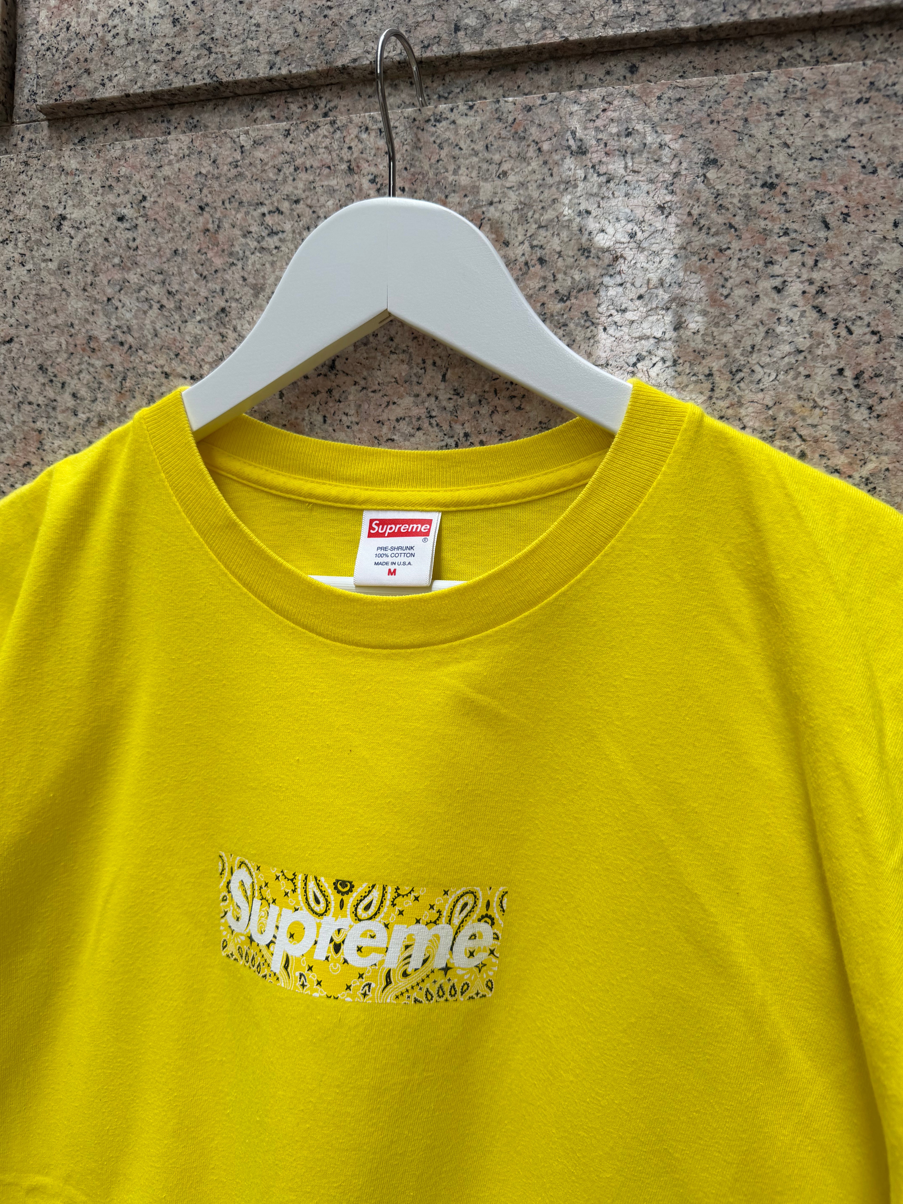 Supreme Bandana Logo Yellow- M (USED)
