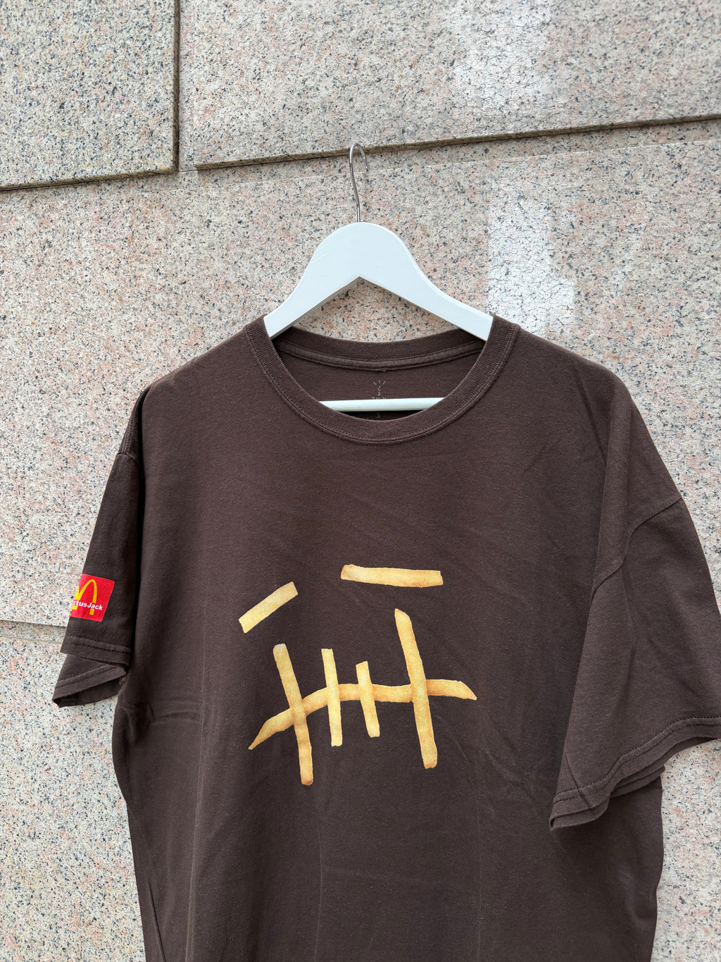 Travis Scott X Mc Donalds Chips T- Shirt Brown - L (USED)