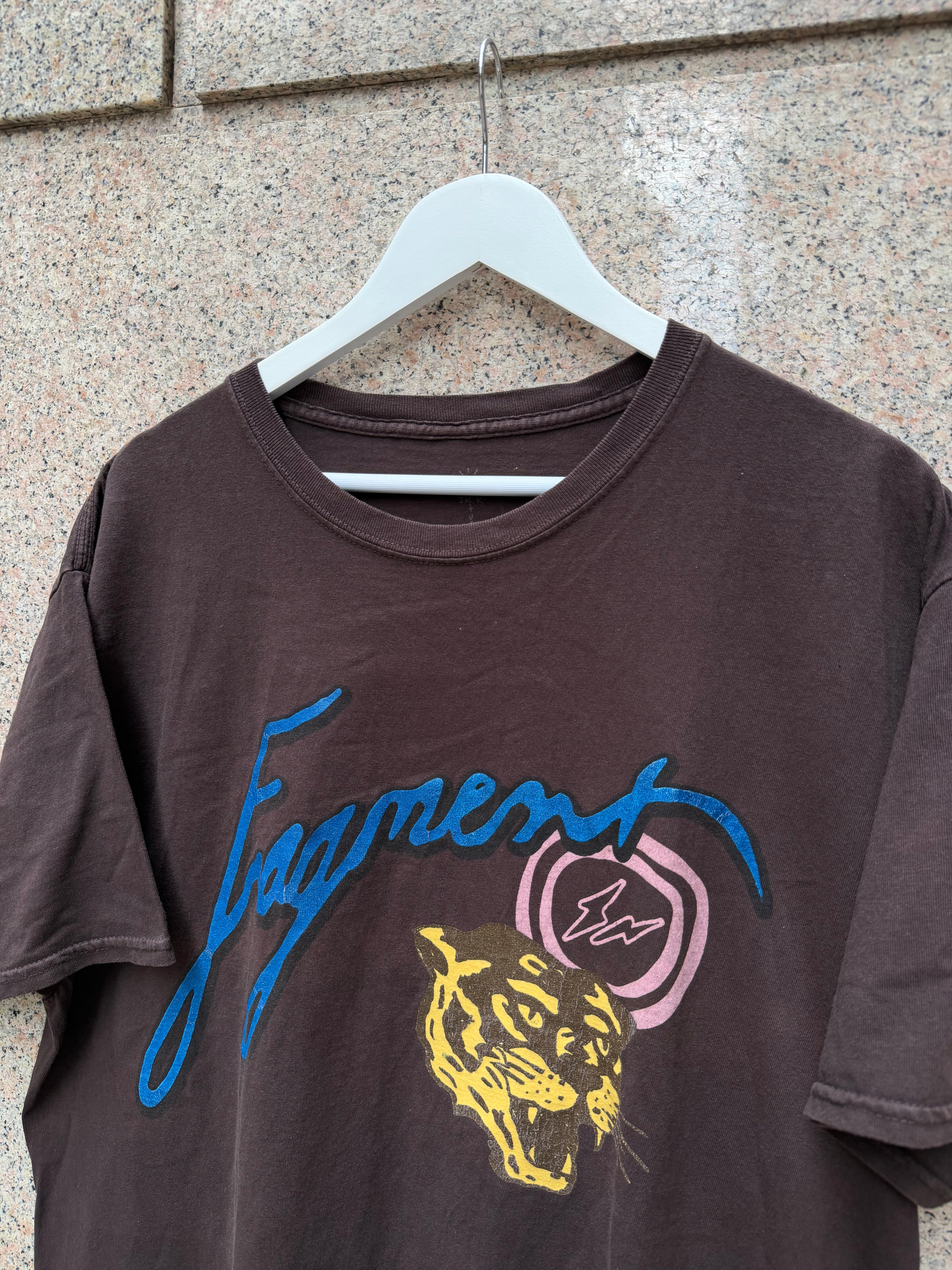 Travis Scott X Fragment T- Shirt Brown - L (USED)