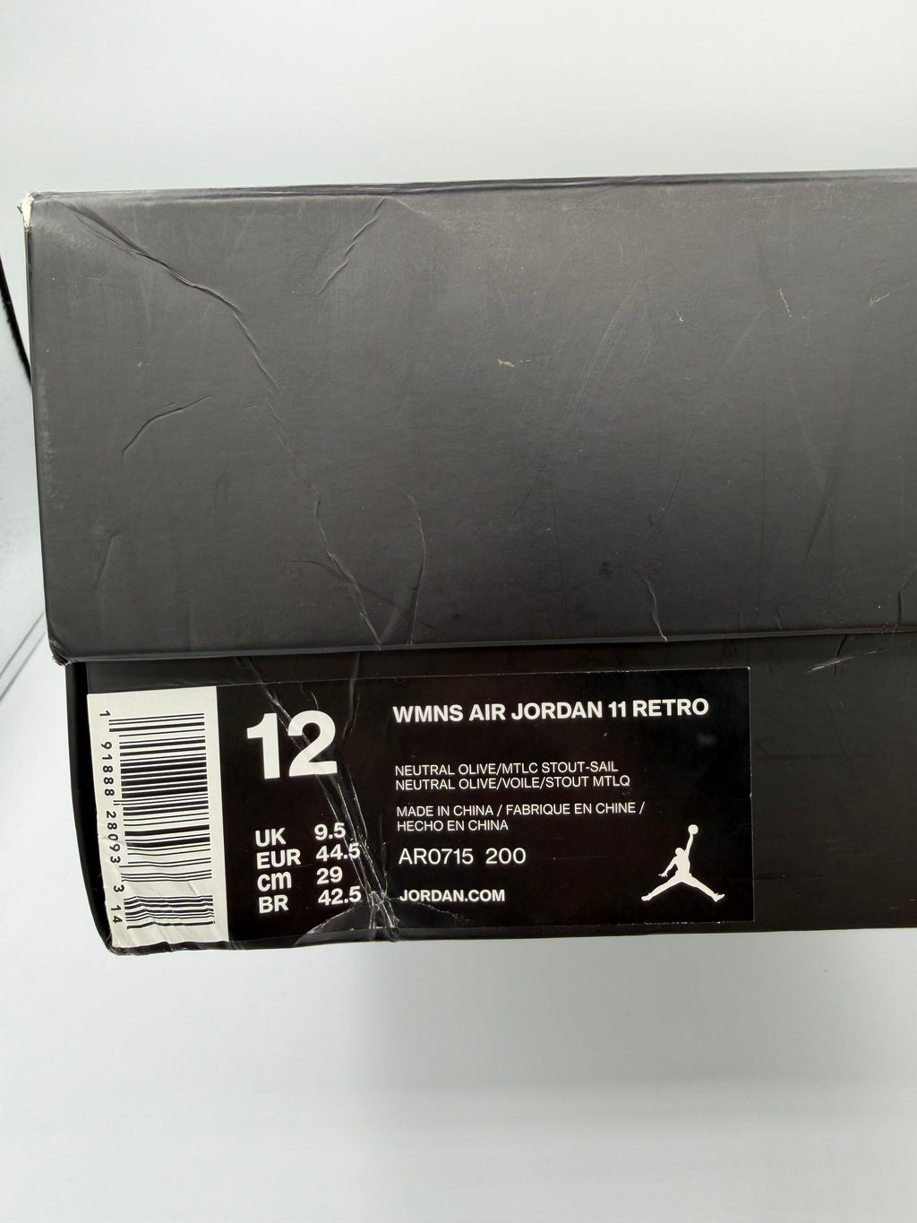 Jordan 11 Retro Neutral Olive W - 44,5Eu (USED)