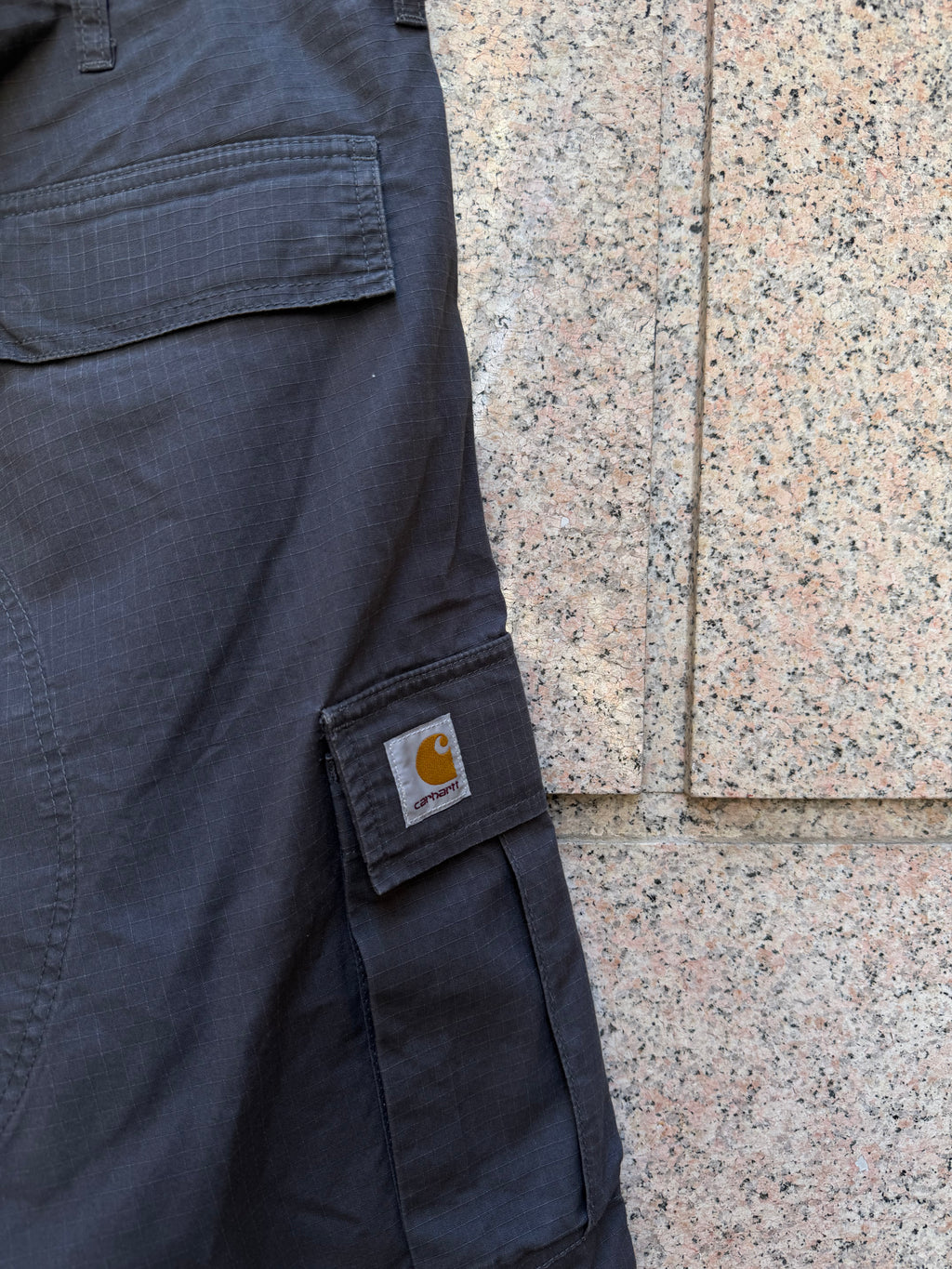 Carhartt Regular Cargo Short - 34 (USED)
