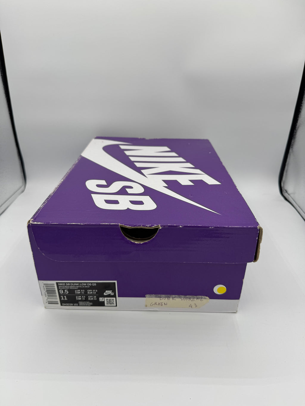 Nike SB Dunk Low Supreme Stars Mean Green - 43Eu (USED)