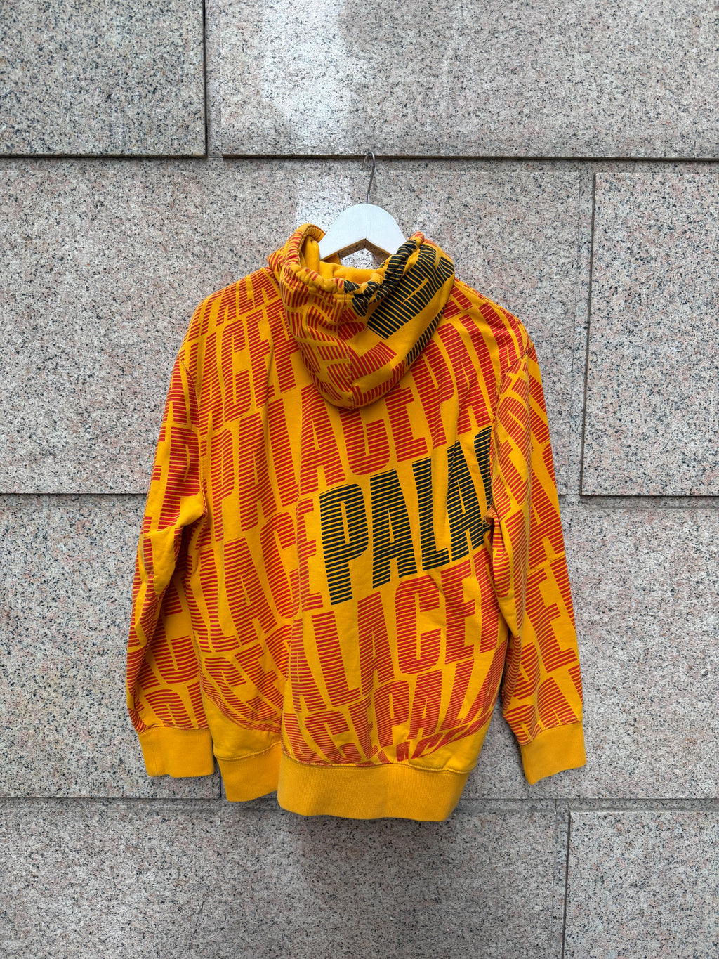 Palace Planet Hoodie - M (USED)