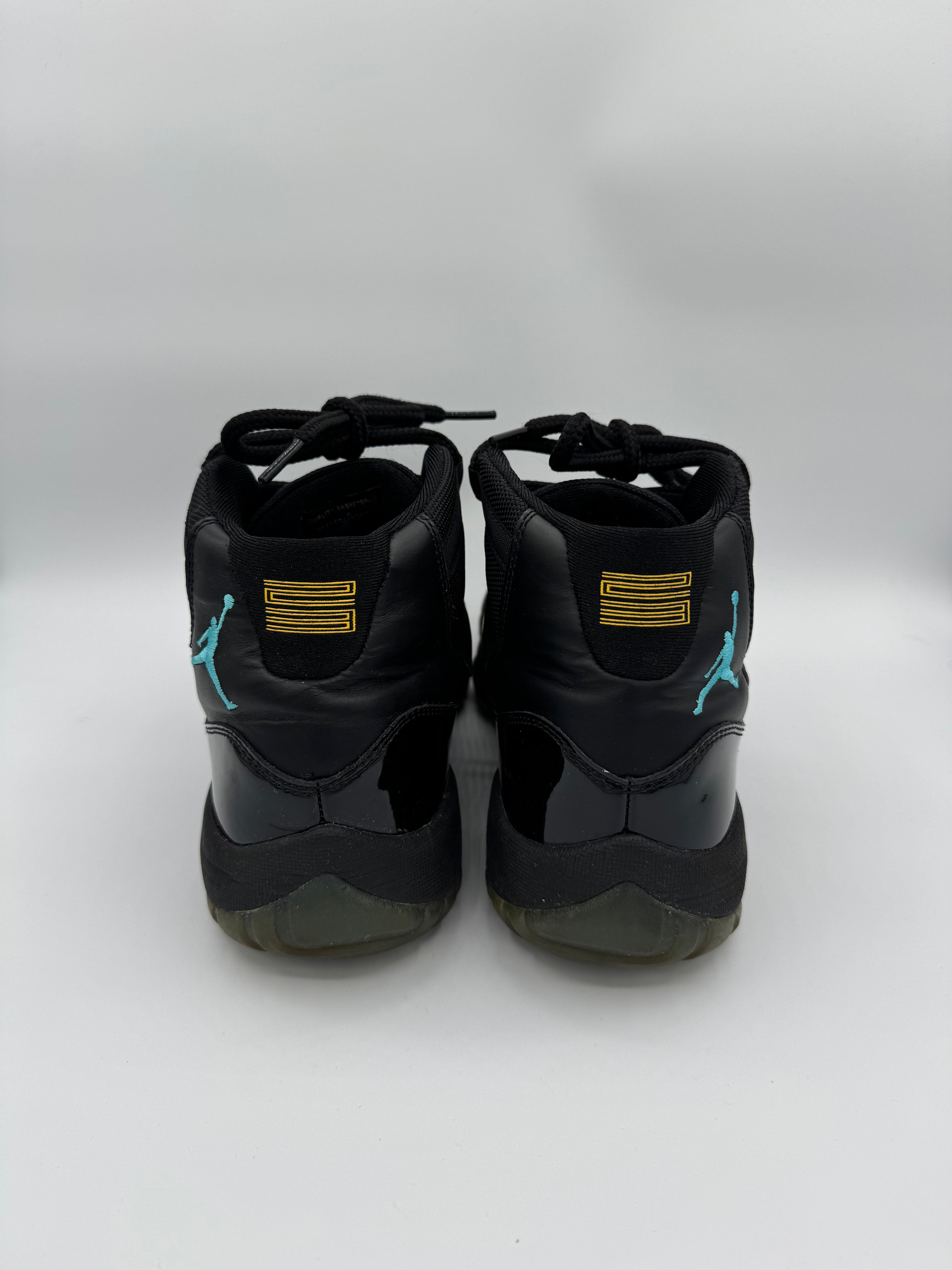 Jordan 11 Retro Gamma Blue (2013)- 42,5Eu (USED)