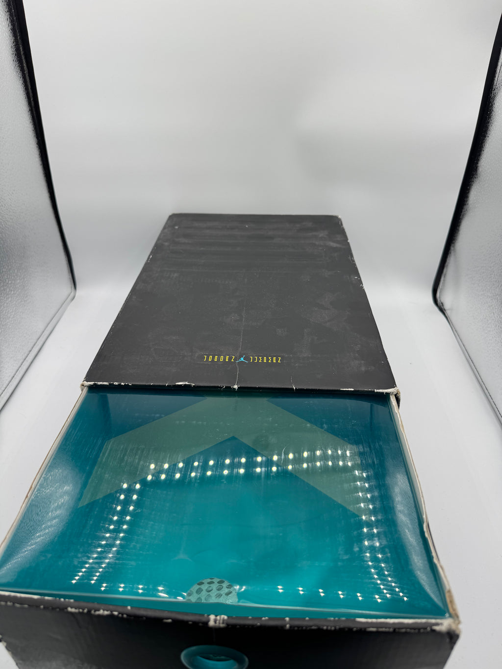 Jordan 11 Retro Gamma Blue (2013)- 42,5Eu (USED)