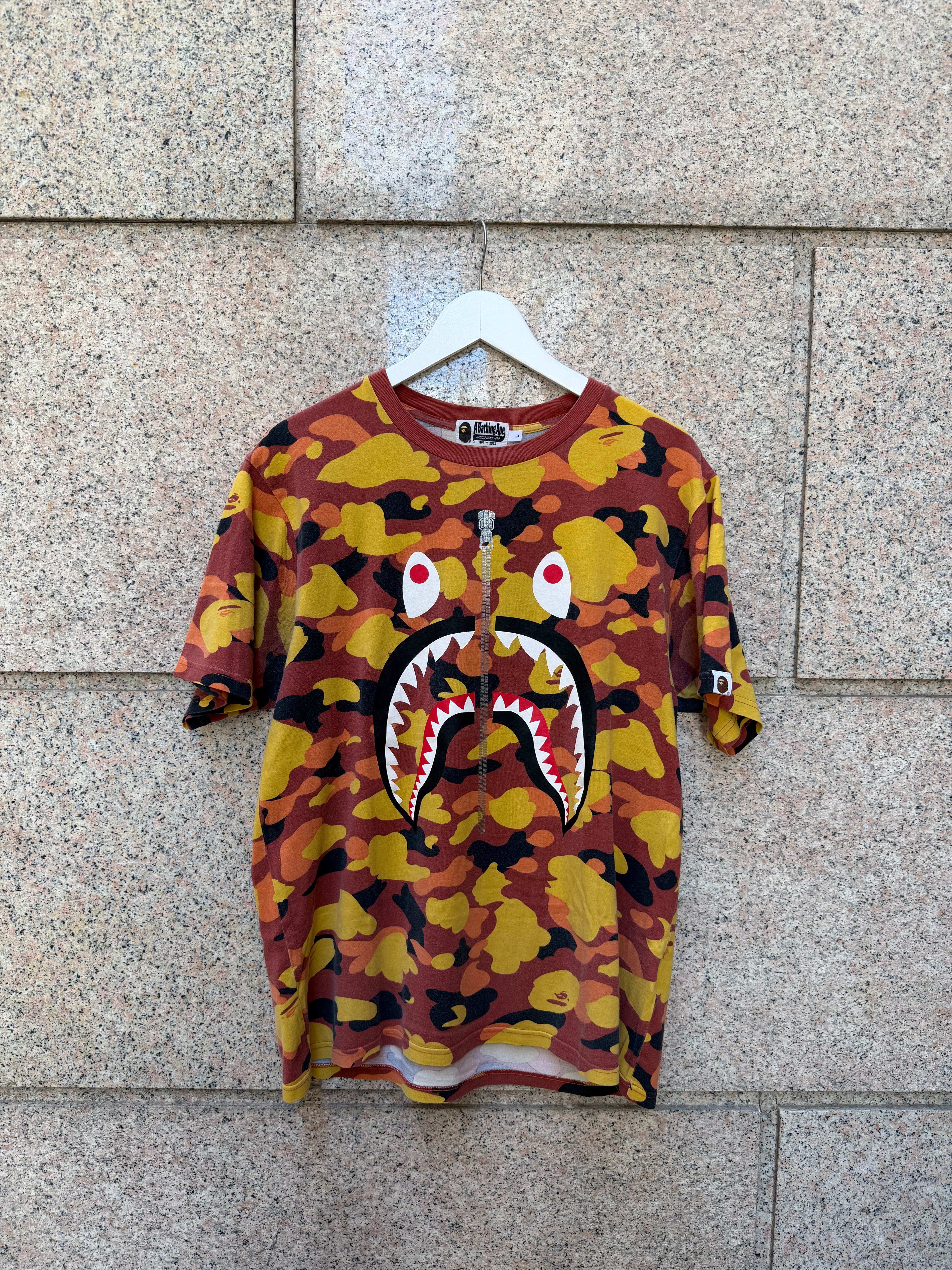 A Bathing Ape Bape Shark Orange Camo T-Shirt L (USED)