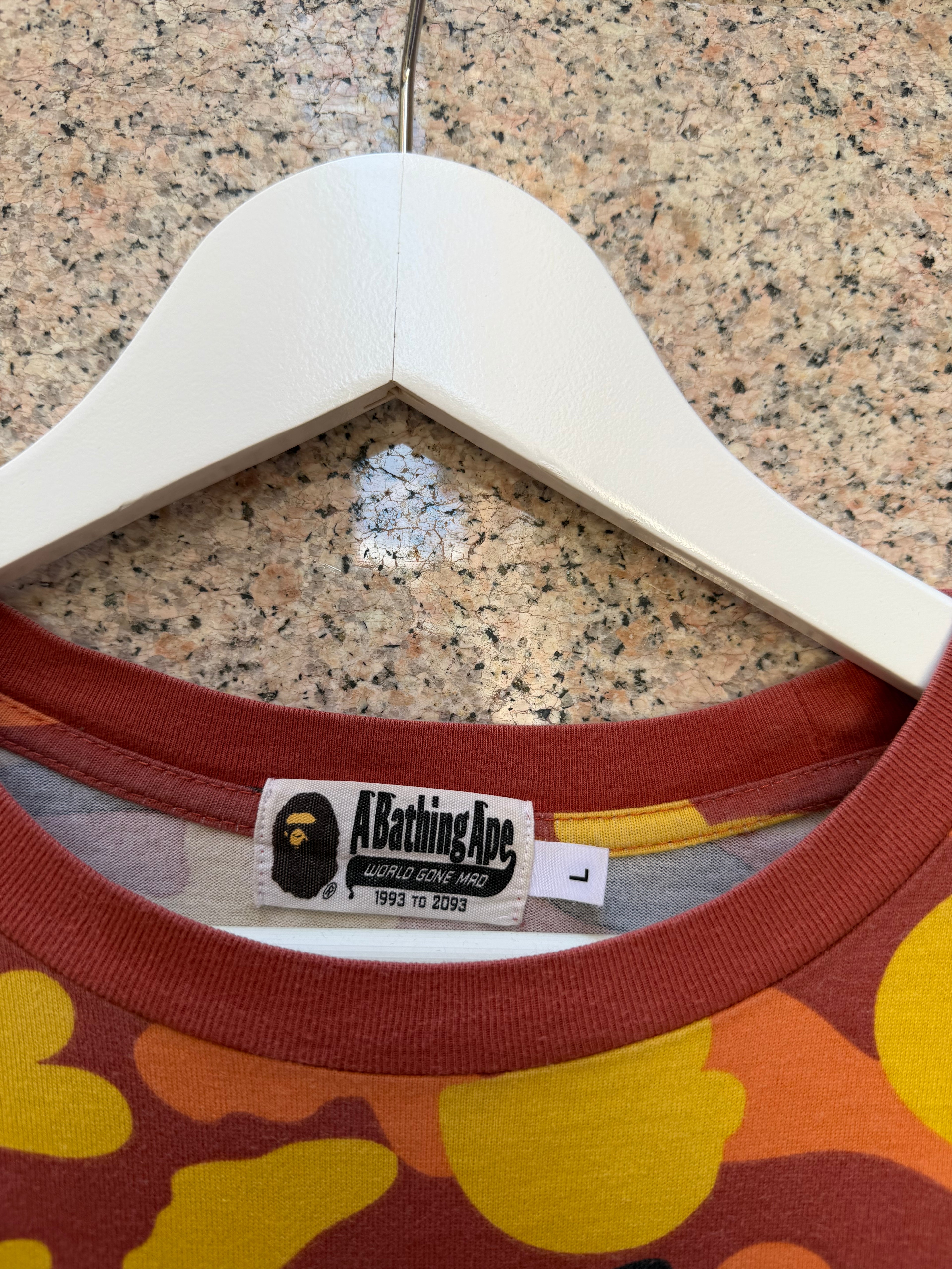 A Bathing Ape Bape Shark Orange Camo T-Shirt L (USED)