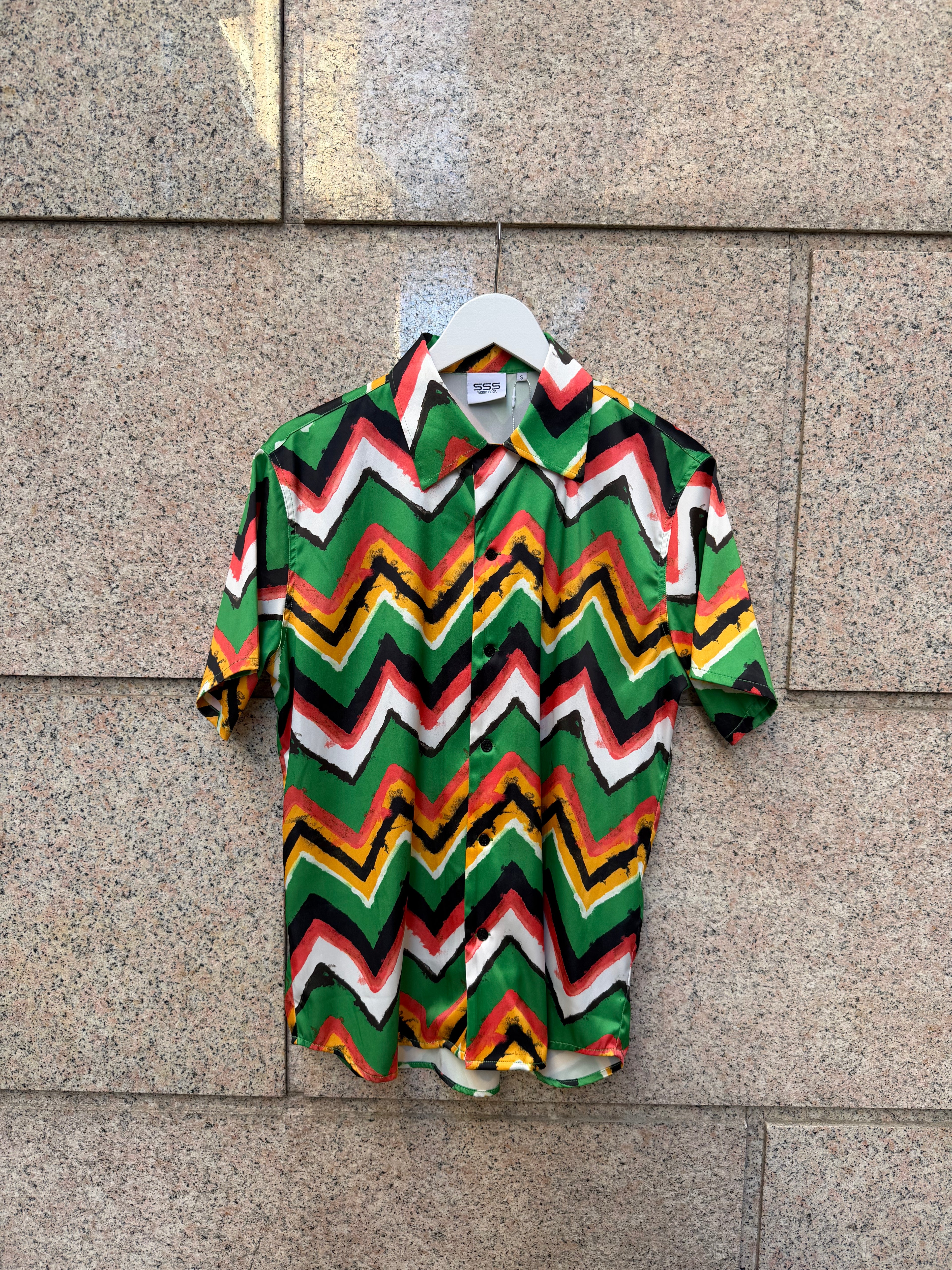 SSS World Corp Shirt S (USED)