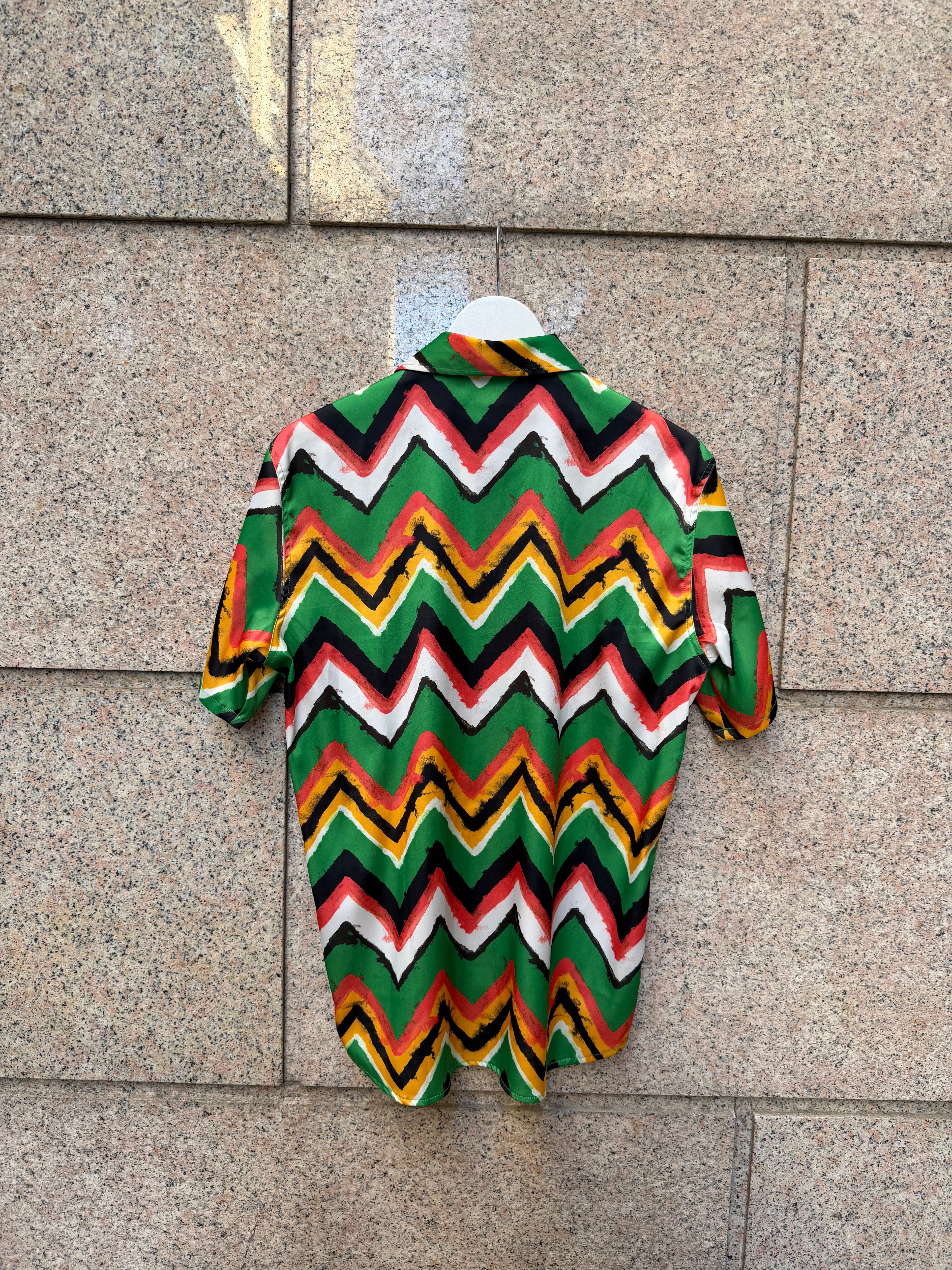 SSS World Corp Shirt S (USED)