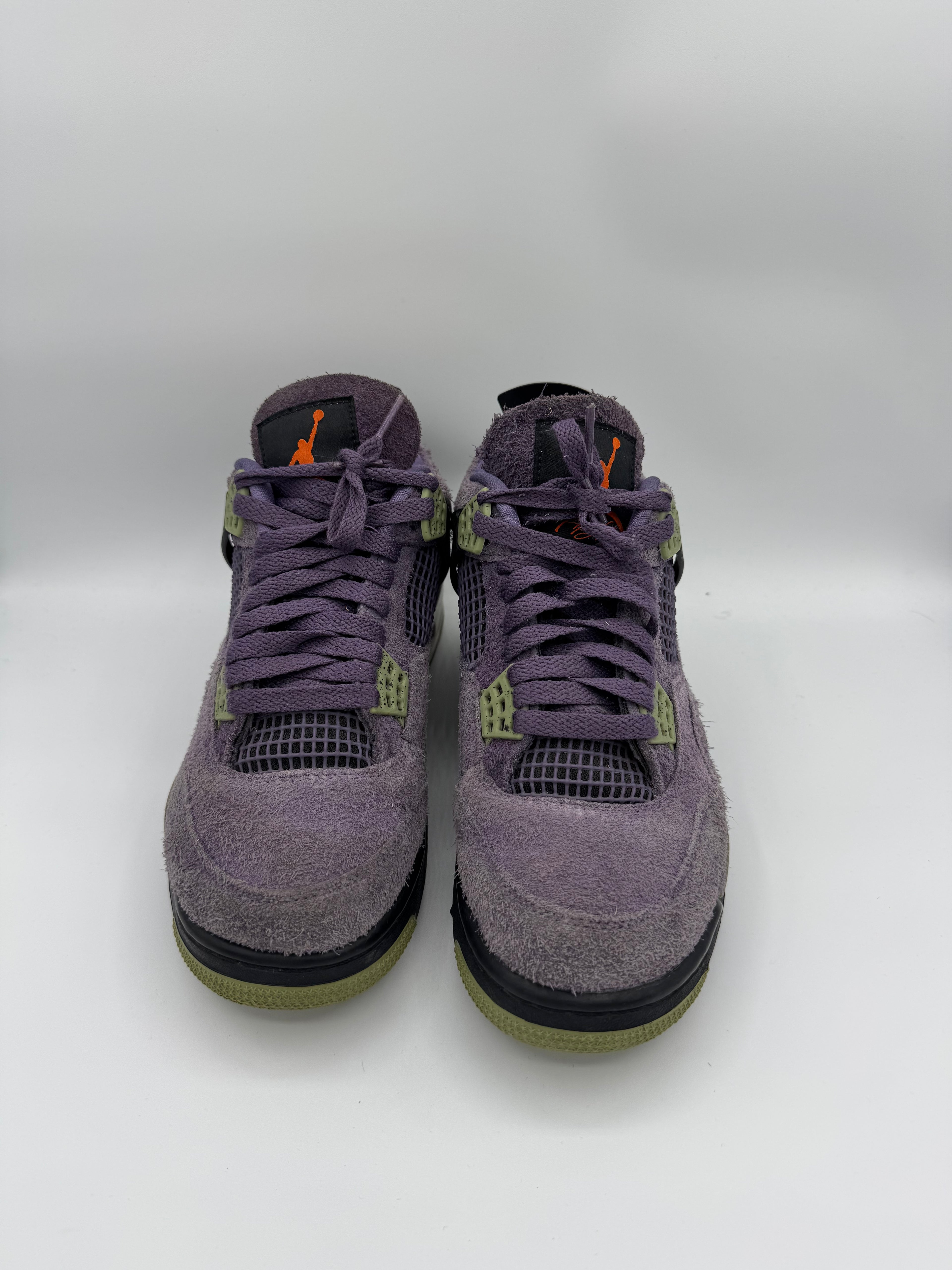 Jordan 4 Retro Canyon Purple - 40,5Eu (USED)