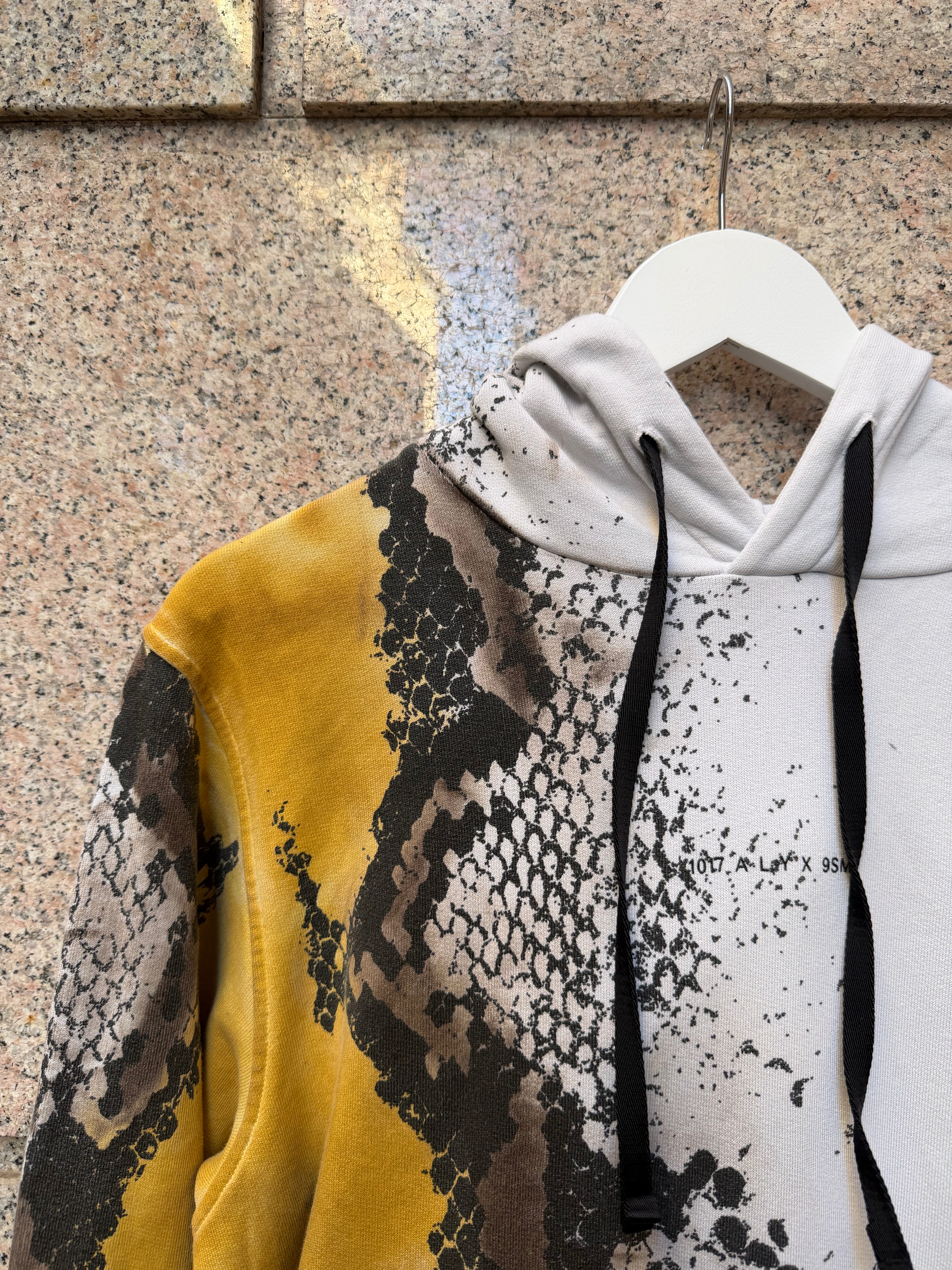 Alyx 95SM Hoodie M (USED)