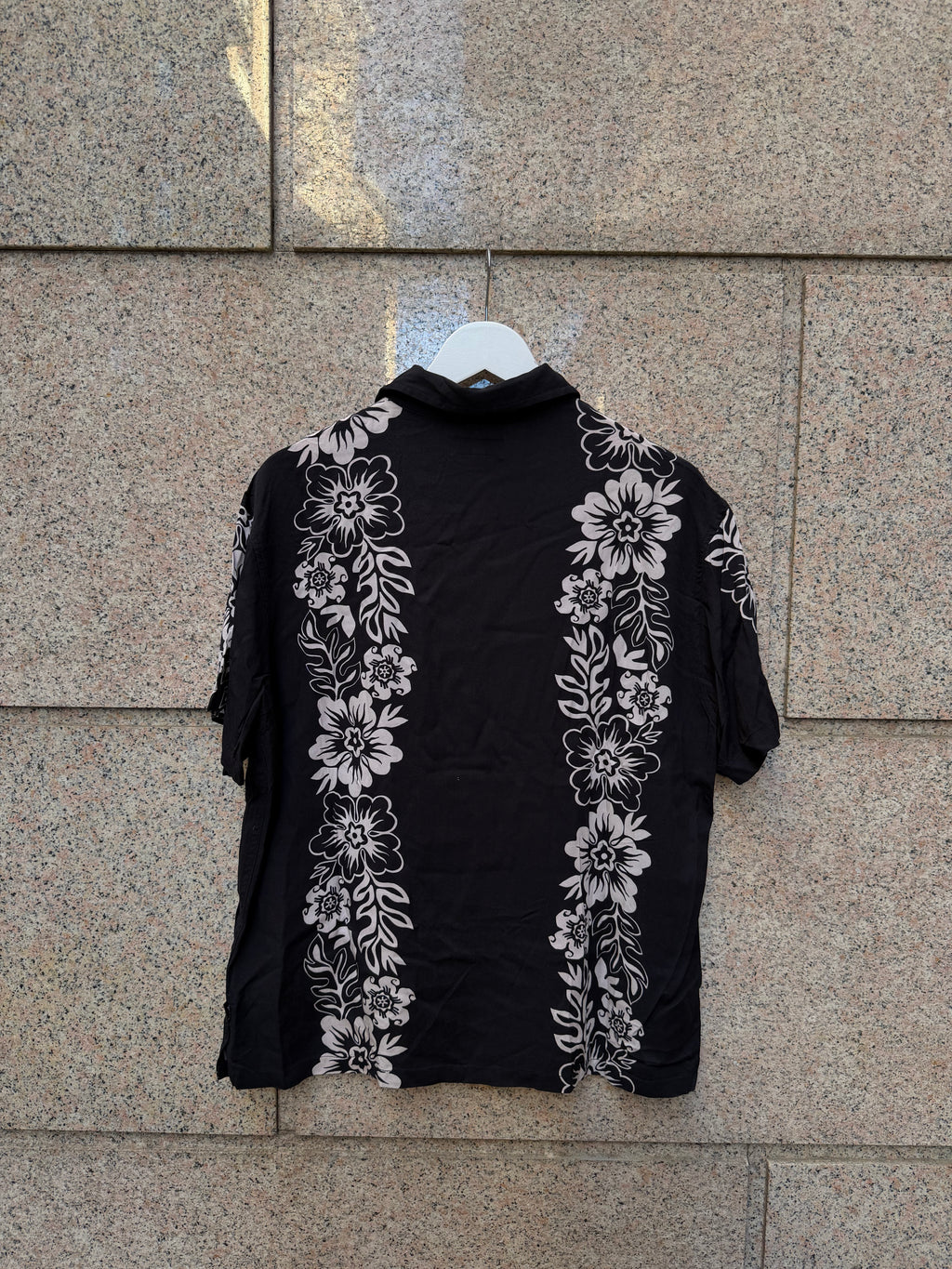 Stussy Hawaiian Pattern Shirt - S (USED)