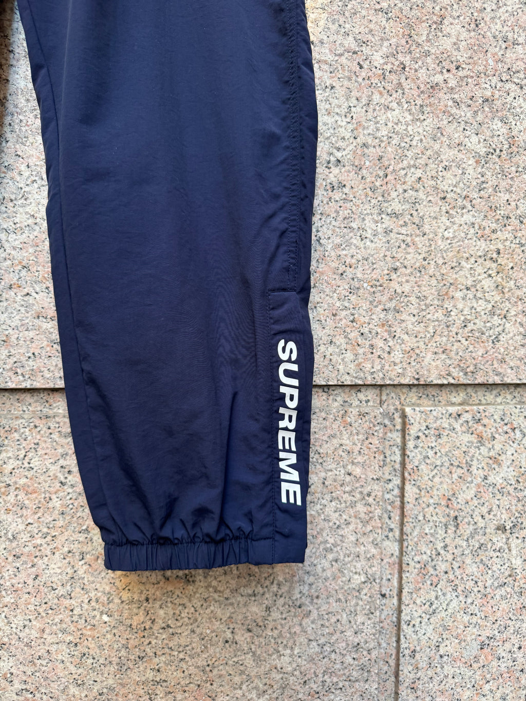 Supreme Track Pants Navy - L (USED)