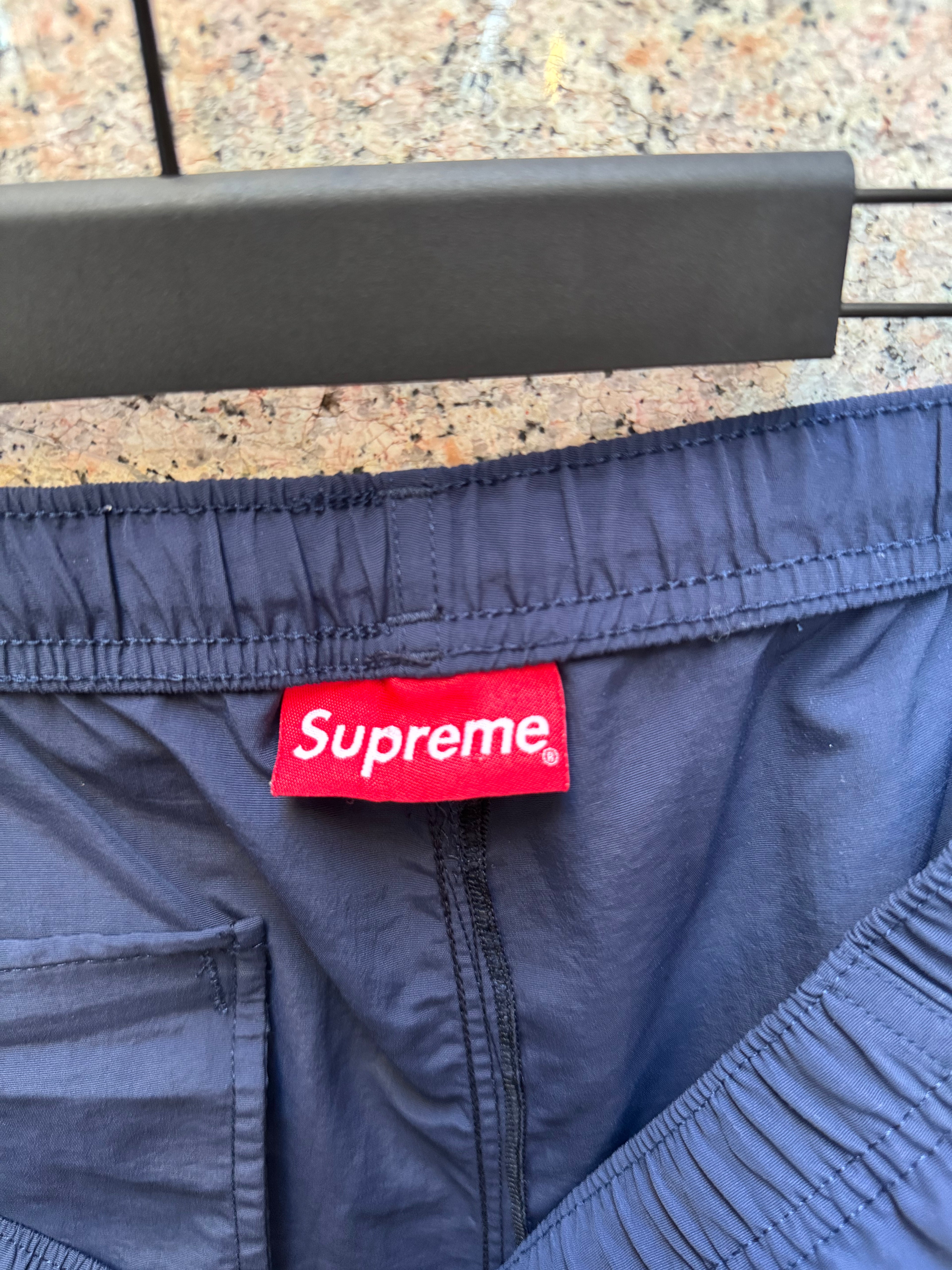 Supreme Track Pants Navy - L (USED)