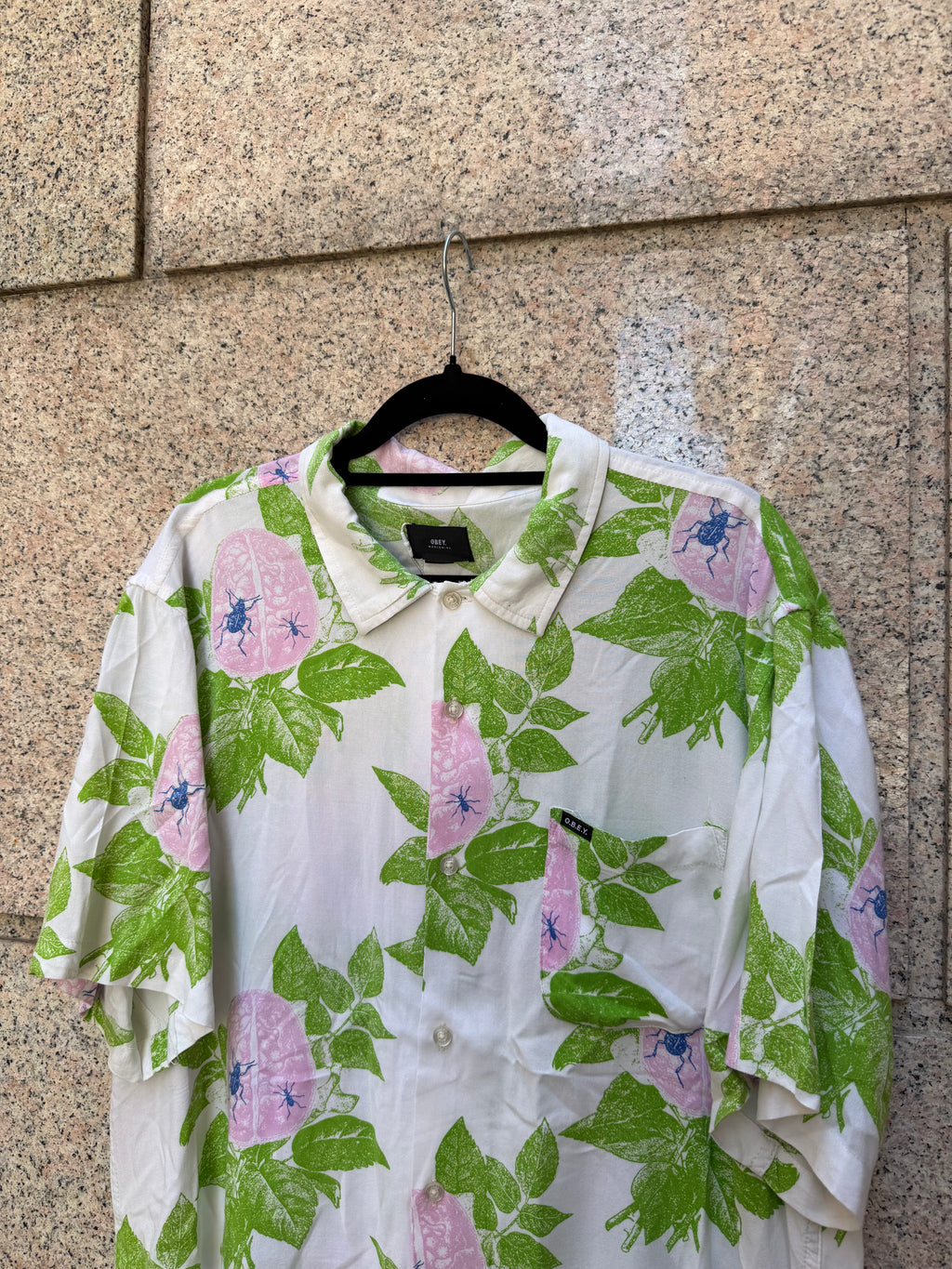 Obey Shirt - M (USED)