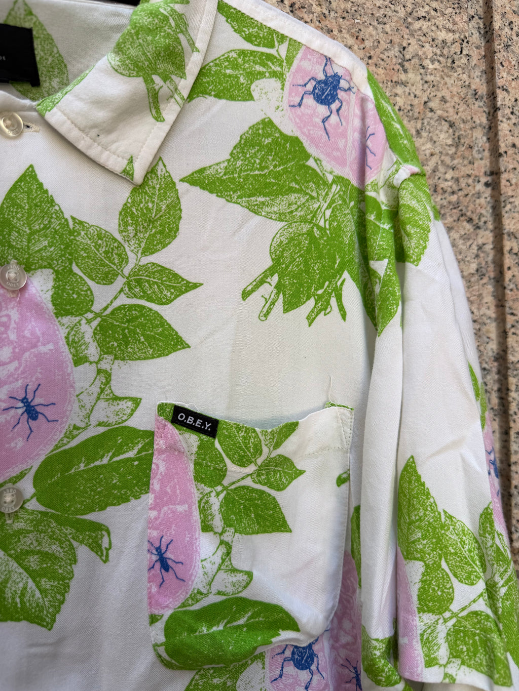 Obey Shirt - M (USED)
