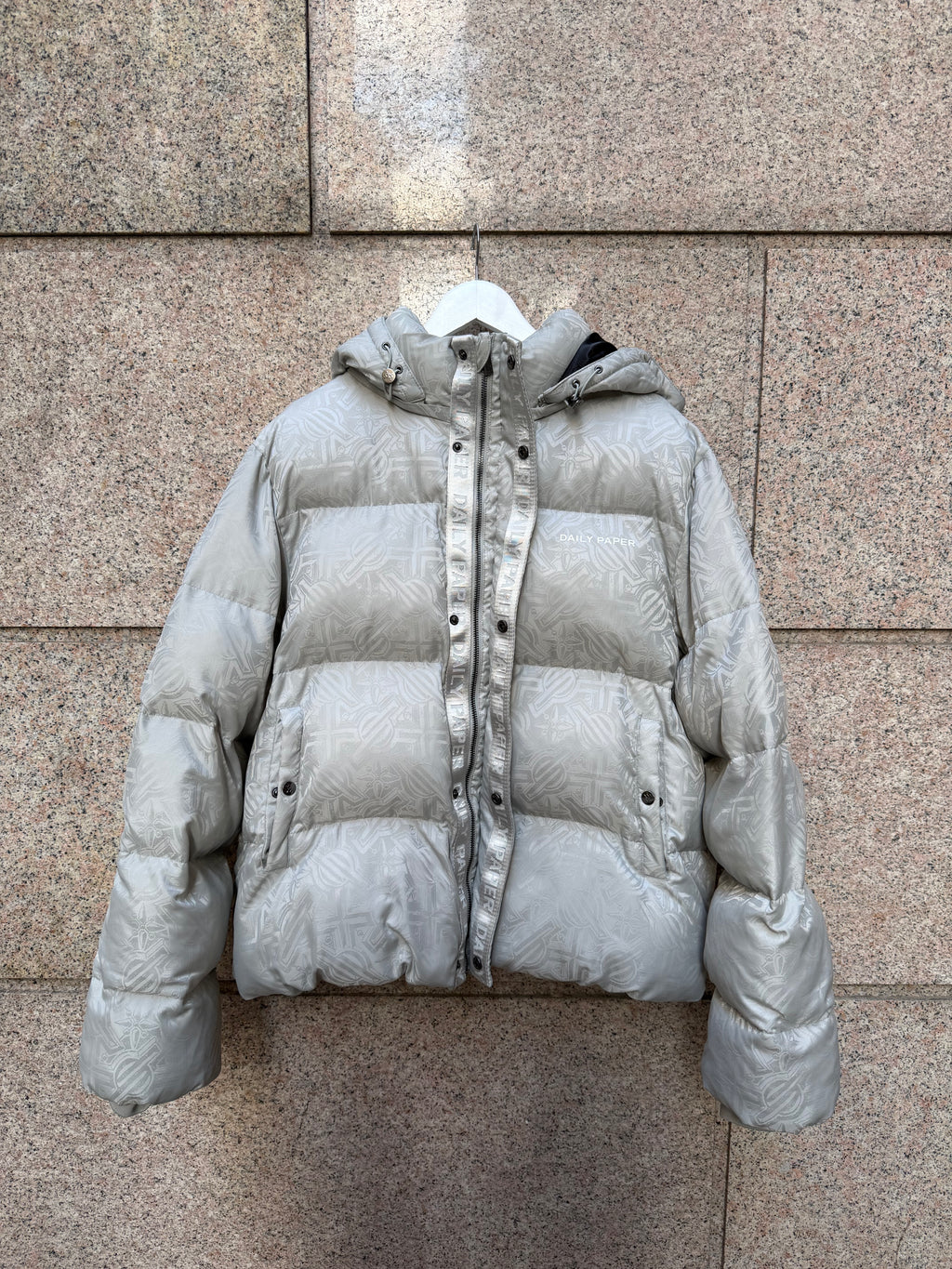 Daily Paper Puffer Silver - XL (USED)