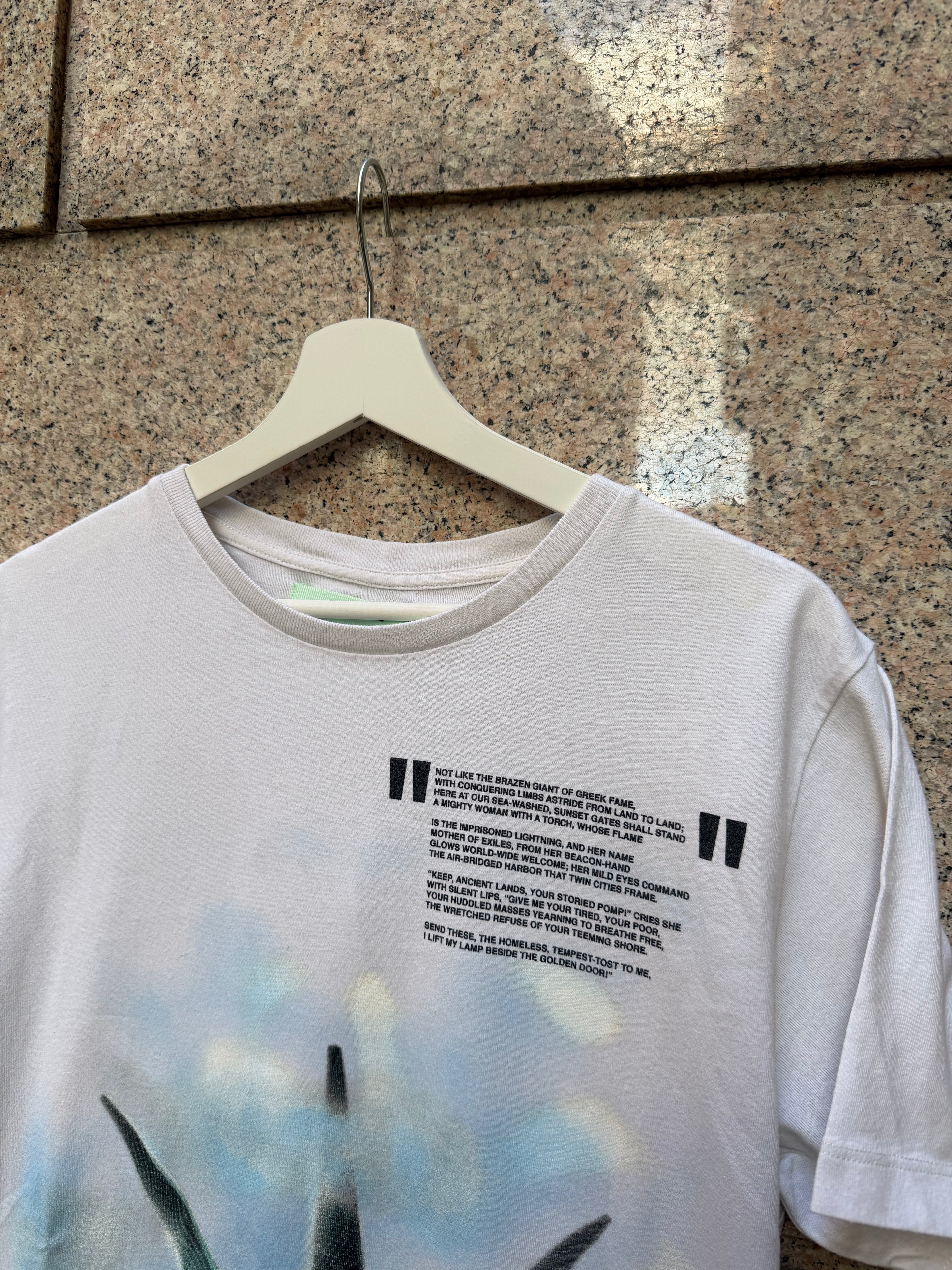 Off-White Statue Of Liberty Tee - S (USED)