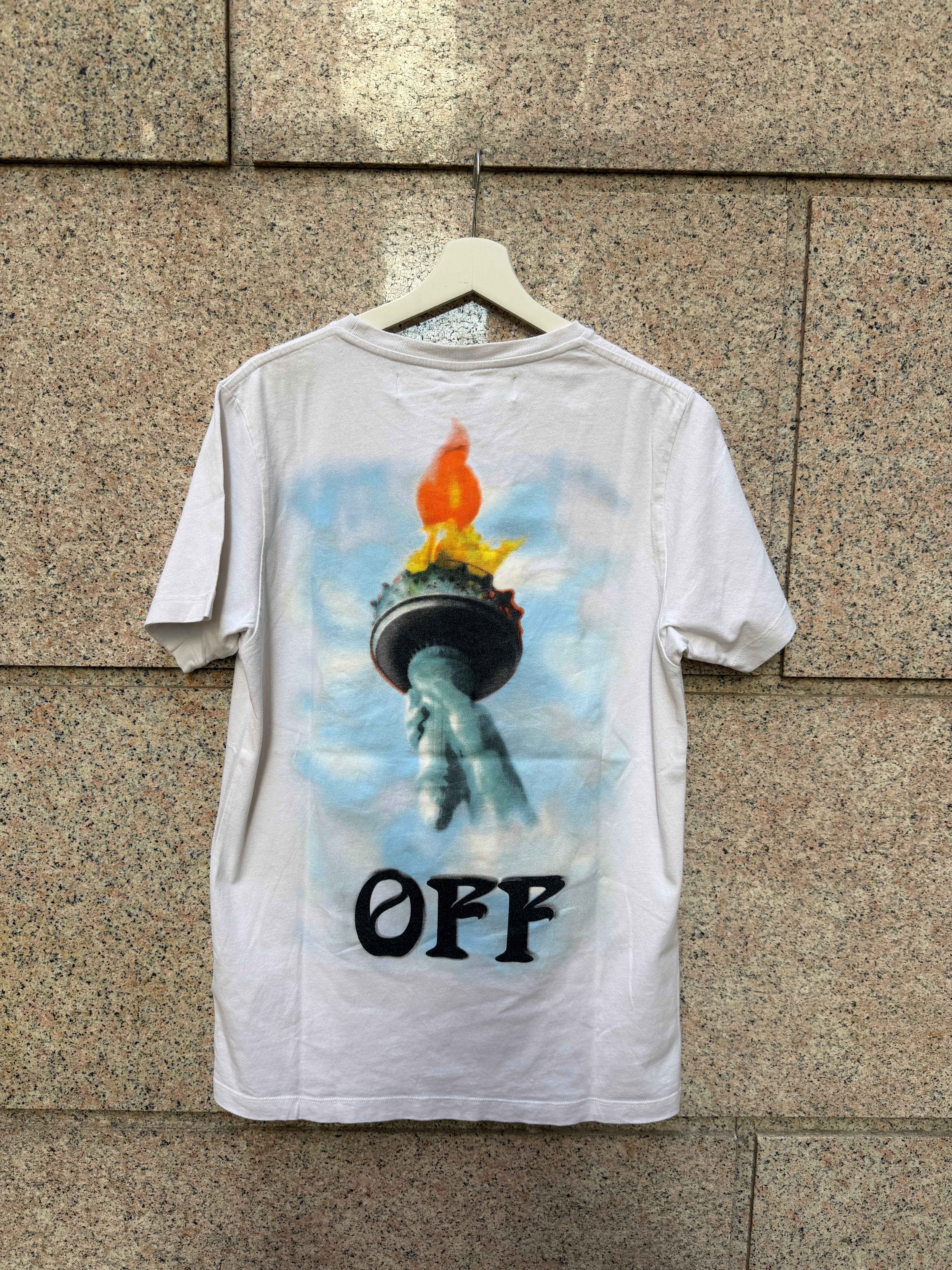 Off-White Statue Of Liberty Tee - S (USED)