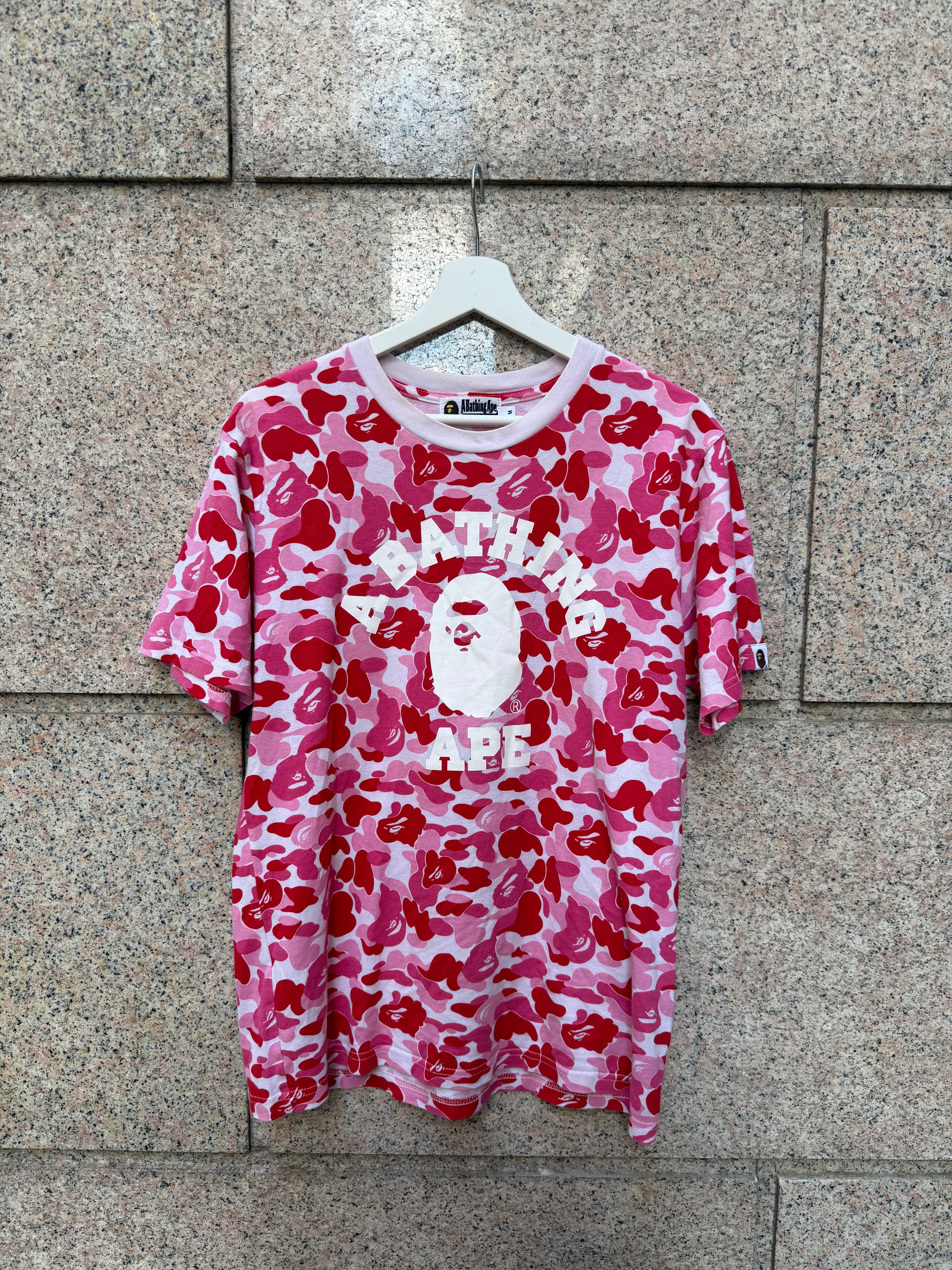 A Bathing Ape Bape Camo Pink - M (USED)