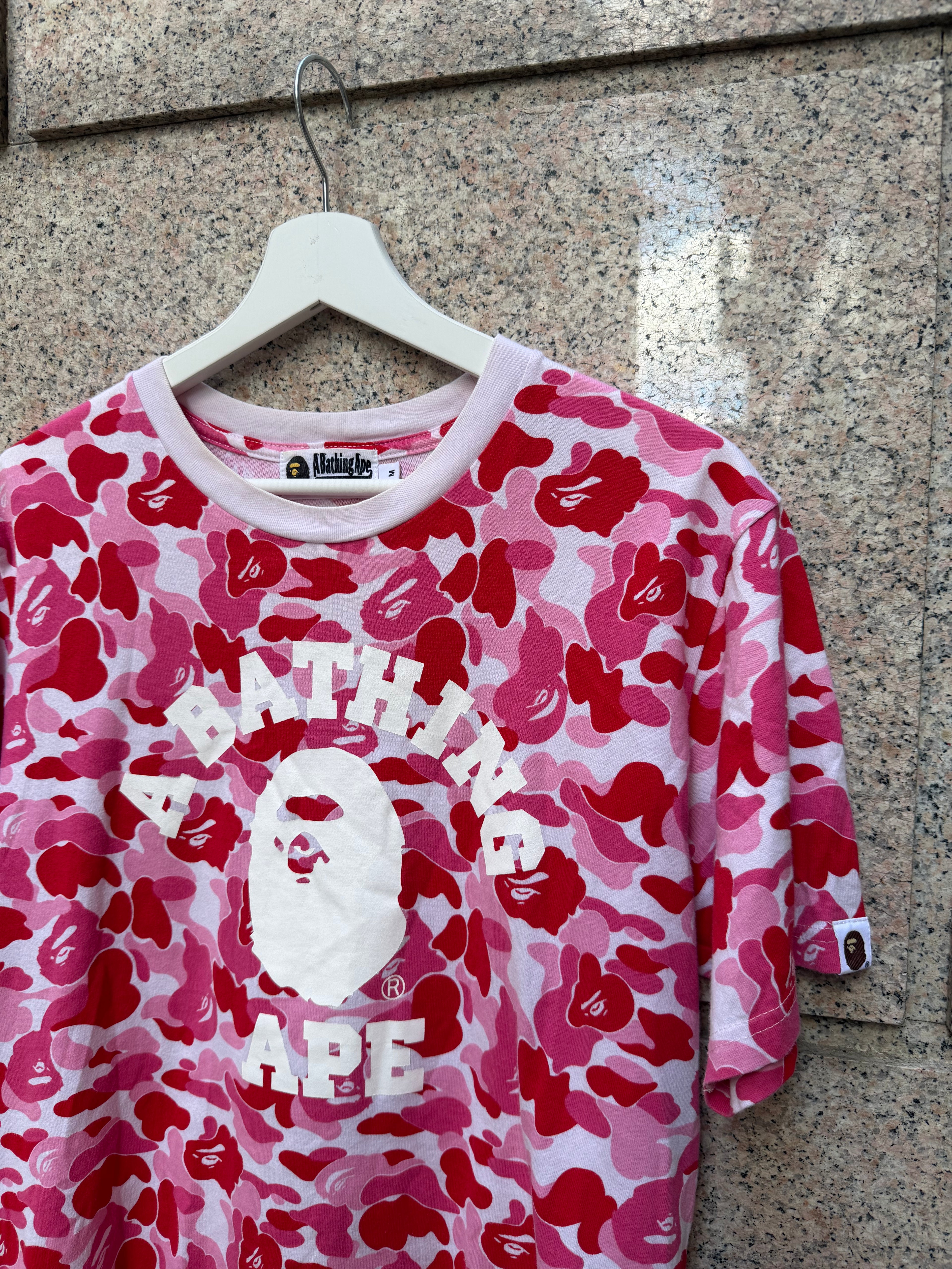 A Bathing Ape Bape Camo Pink - M (USED)