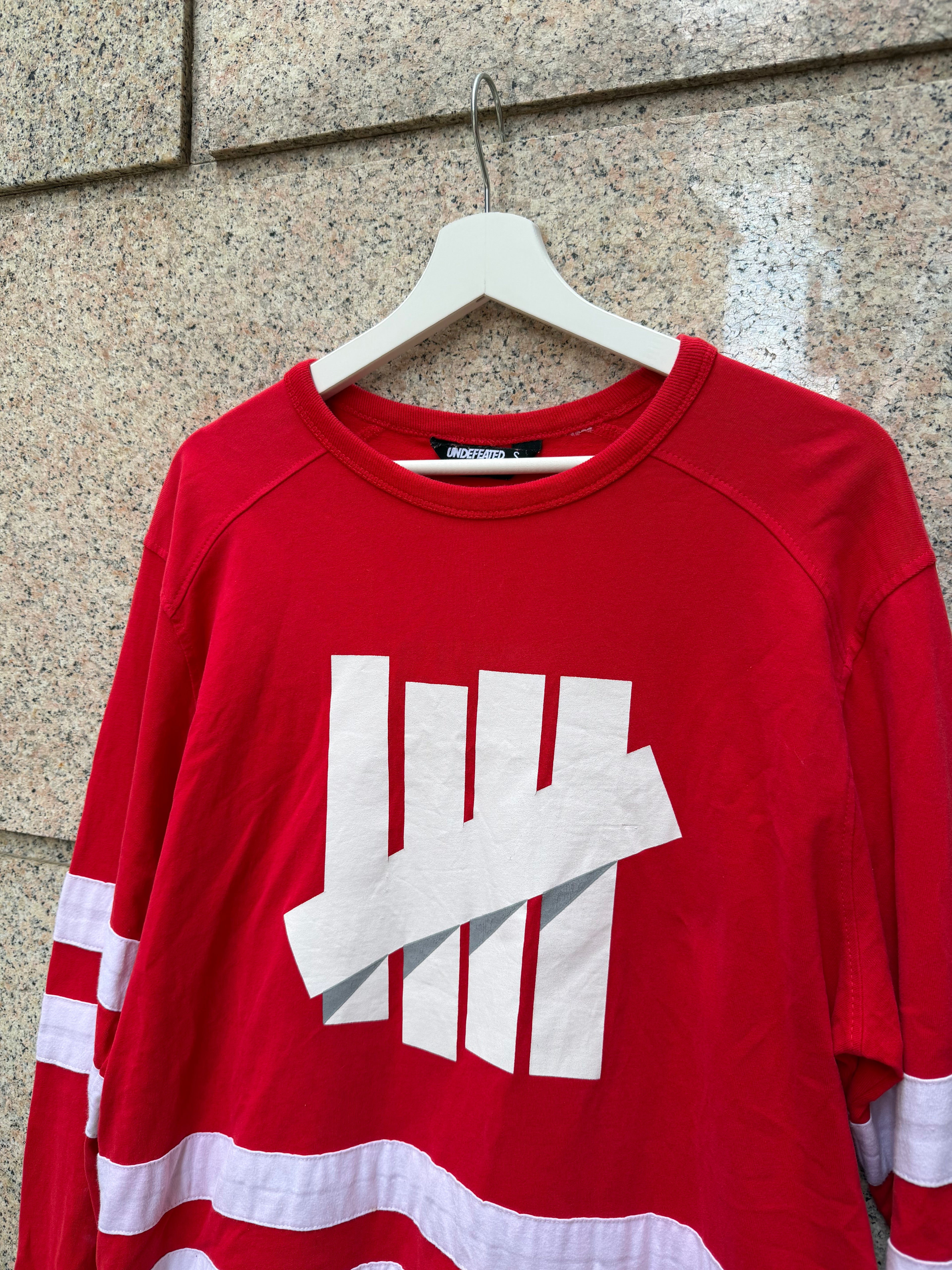 Undefeated Longsleeve Red - S (USED)