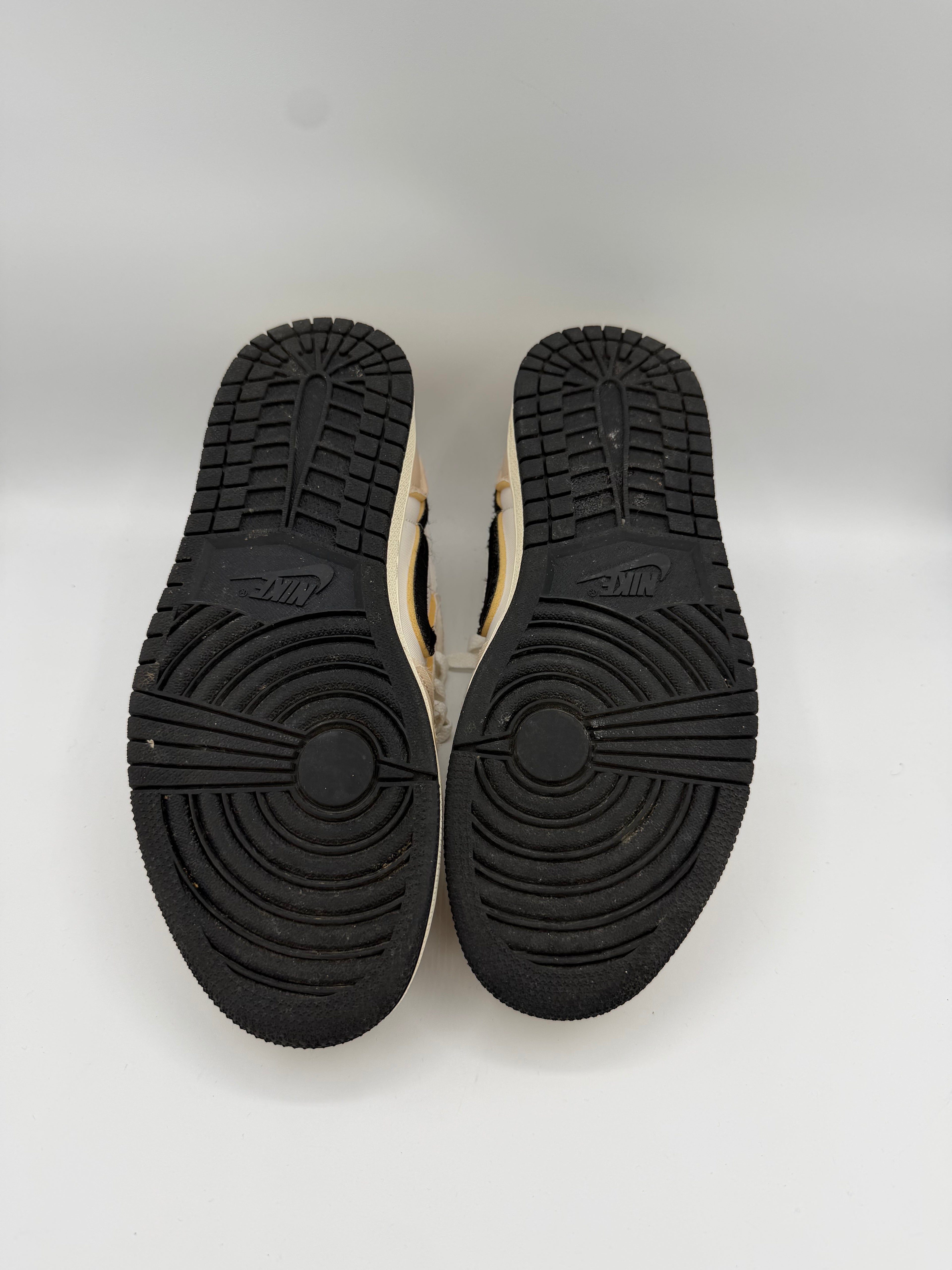 Jordan 1 Retro Low OG EX Coconut Milk - 40,5Eu (USED)