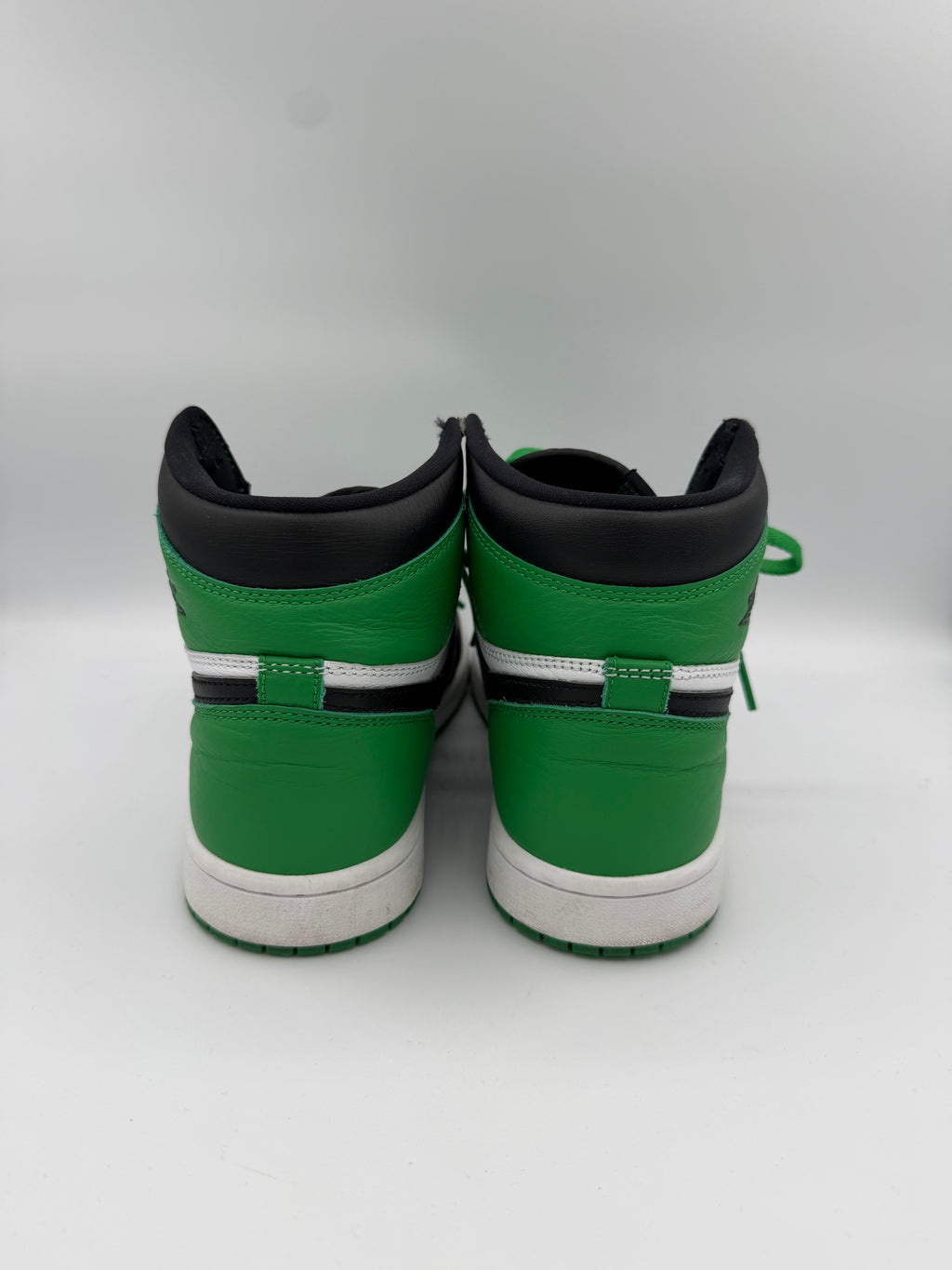 Jordan 1 Retro High OG Lucky Green - 40,5Eu (USED)